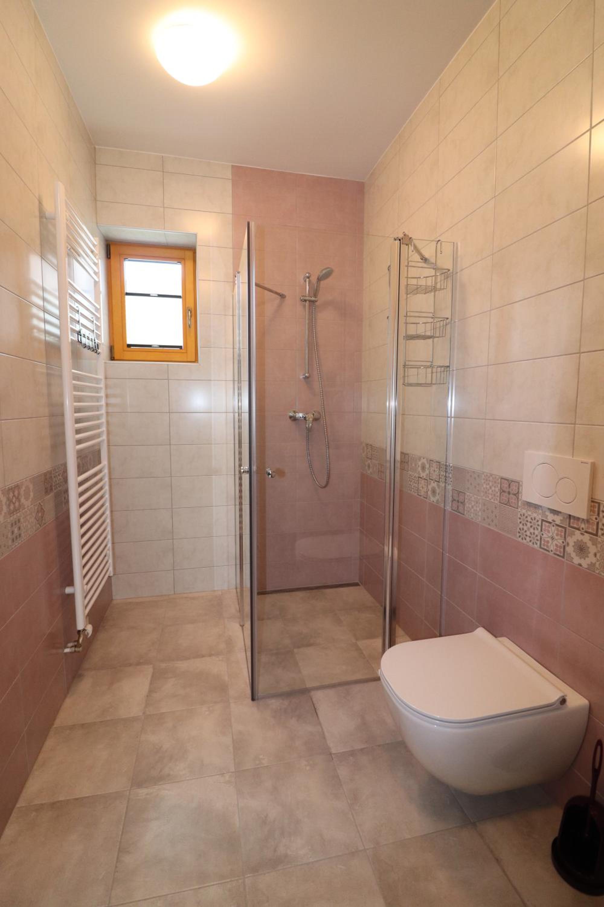 Apartment - Ground Floor photo 2