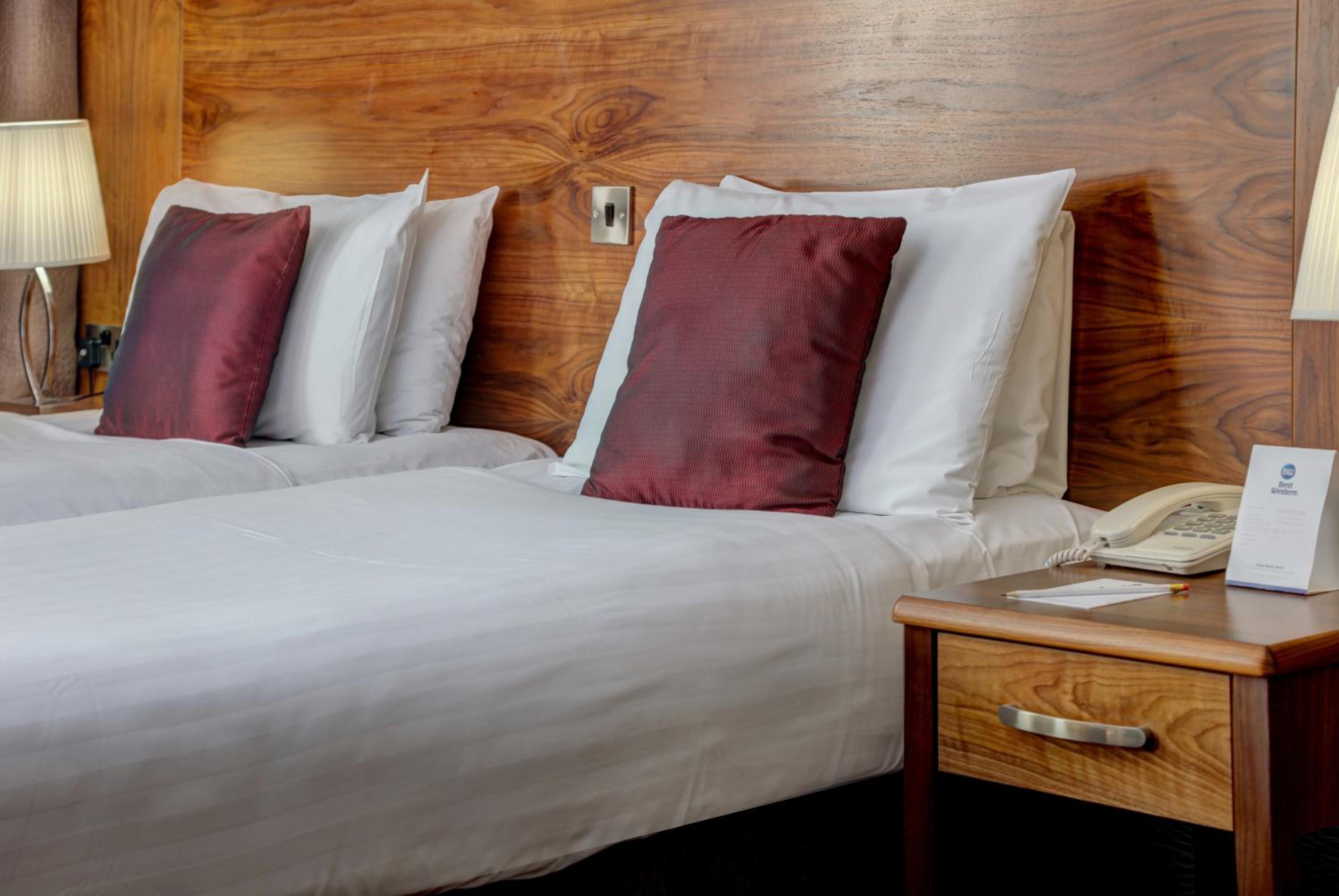 Standard Twin Room - Non-Smoking - Photo 8