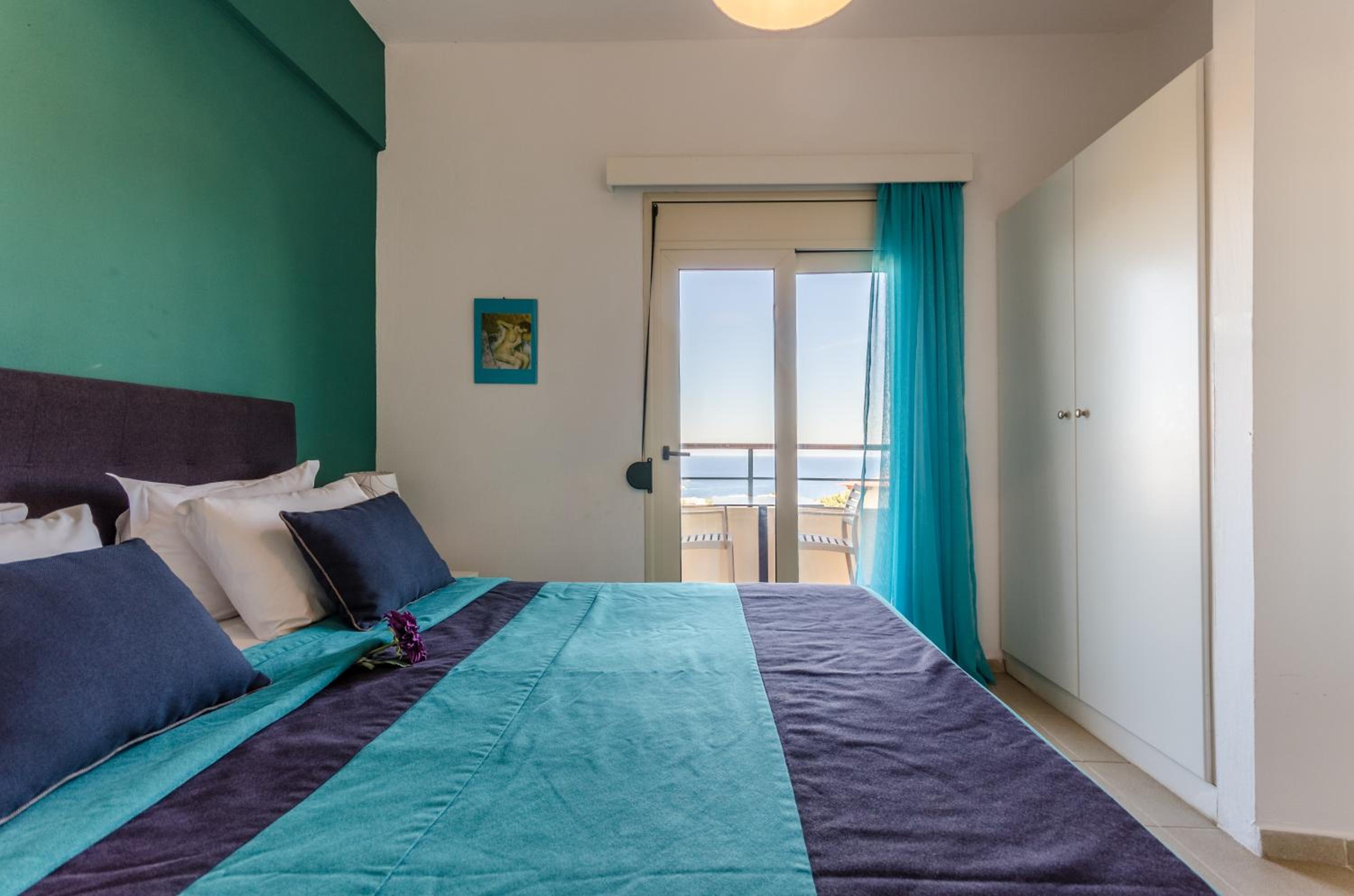Family Room with Sea View photo 3