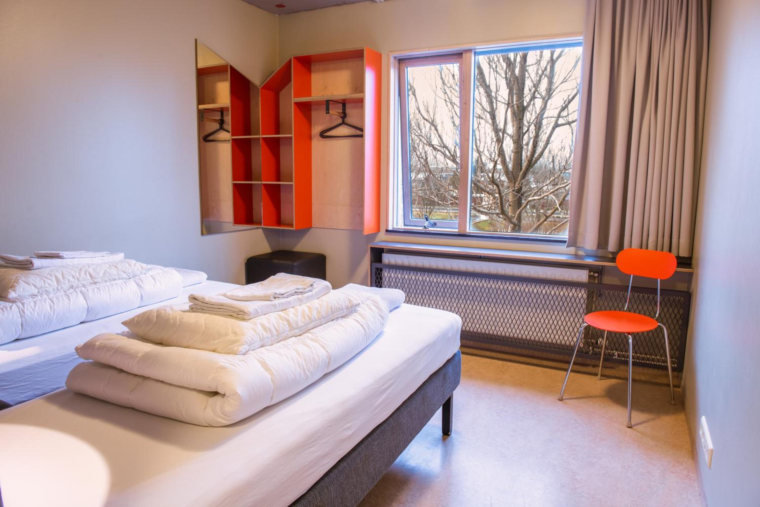 Twin Room with Private Bathroom