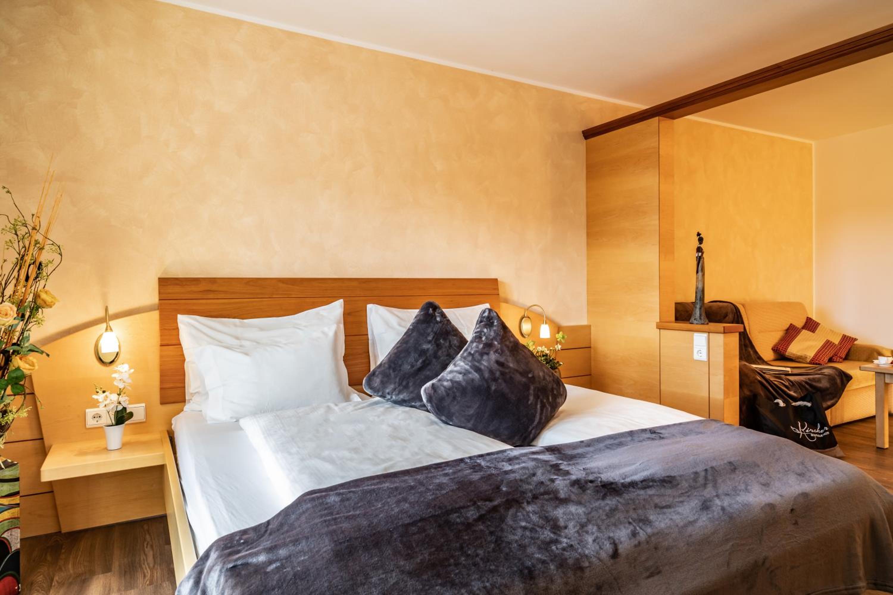 Double Room with Balcony photo 3