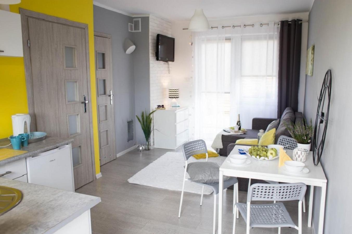 One-Bedroom Apartment photo 2