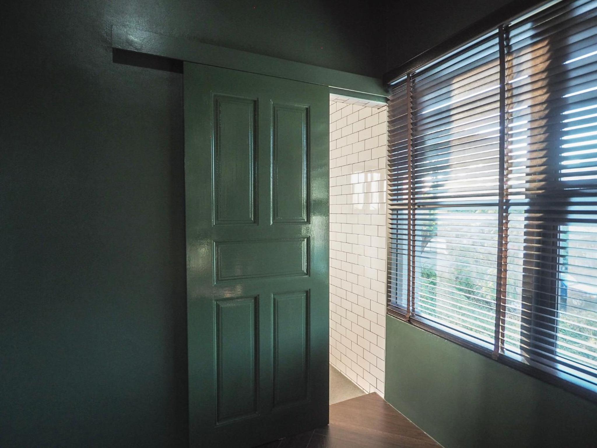 Twin Room with Private Bathroom photo 2