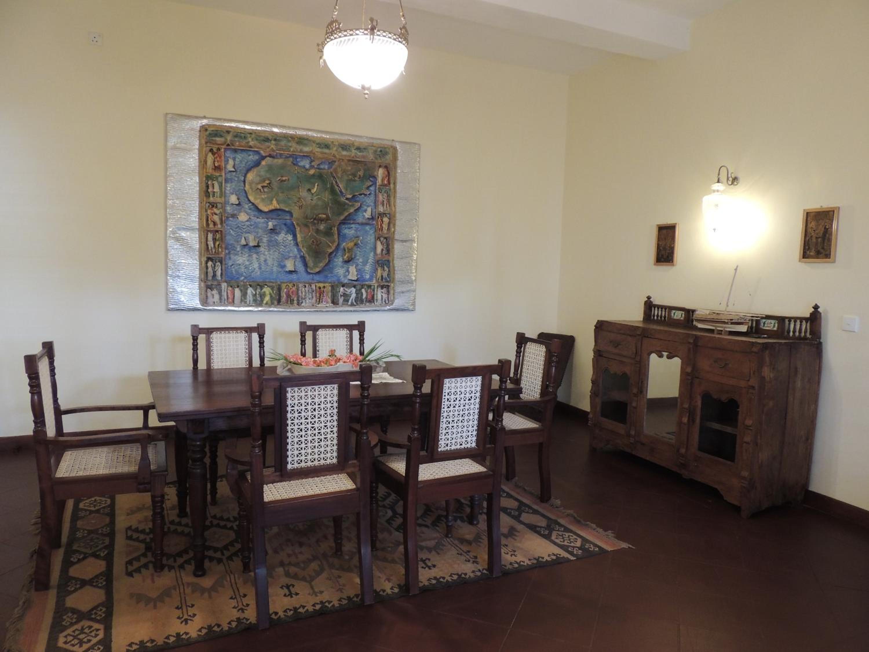 Deluxe Suite - Photo 5
