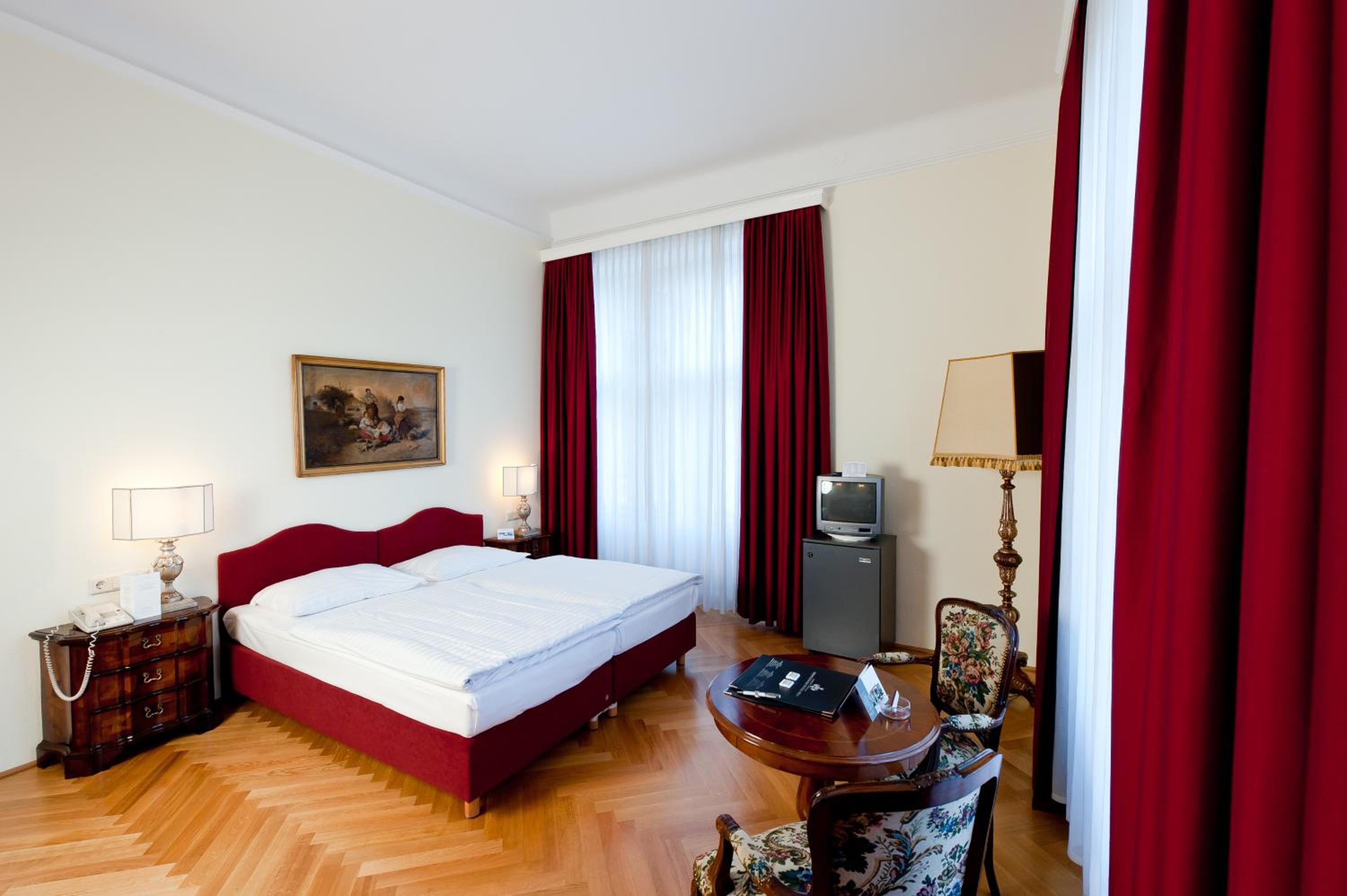Standard Double Room photo 1
