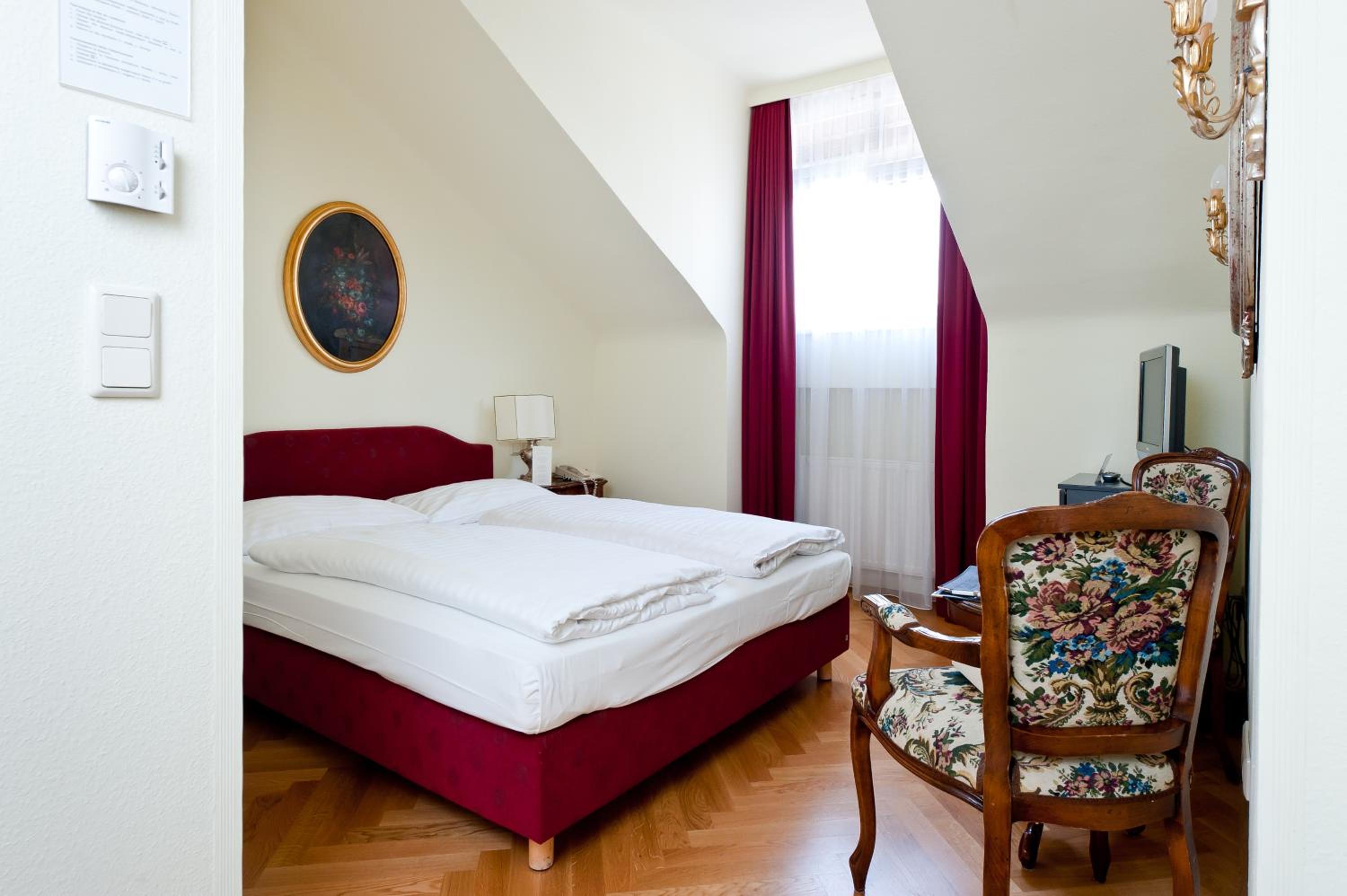 Single Room photo 1