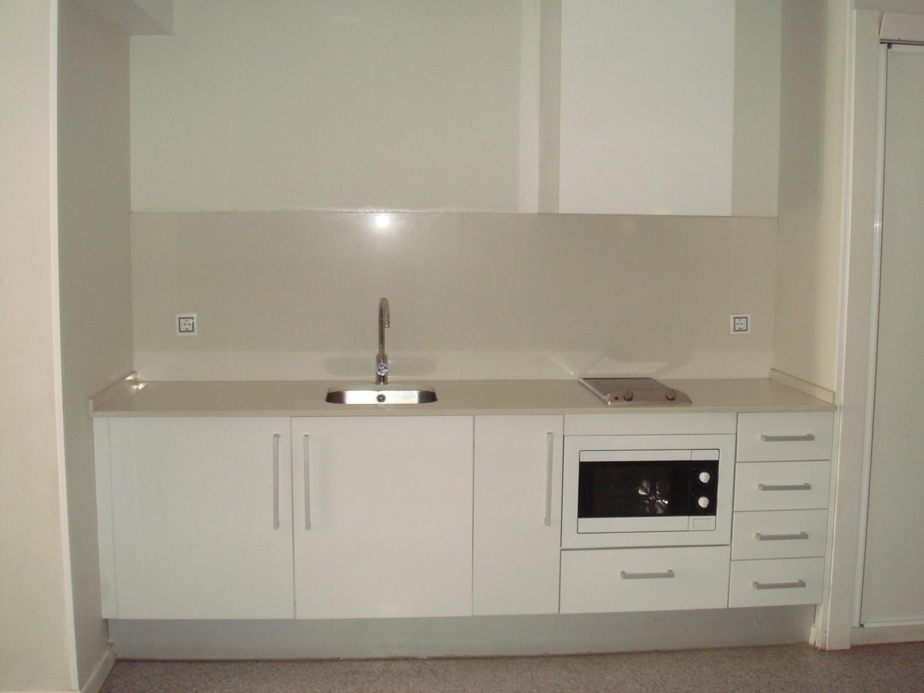 Standard  Studio - Photo 8