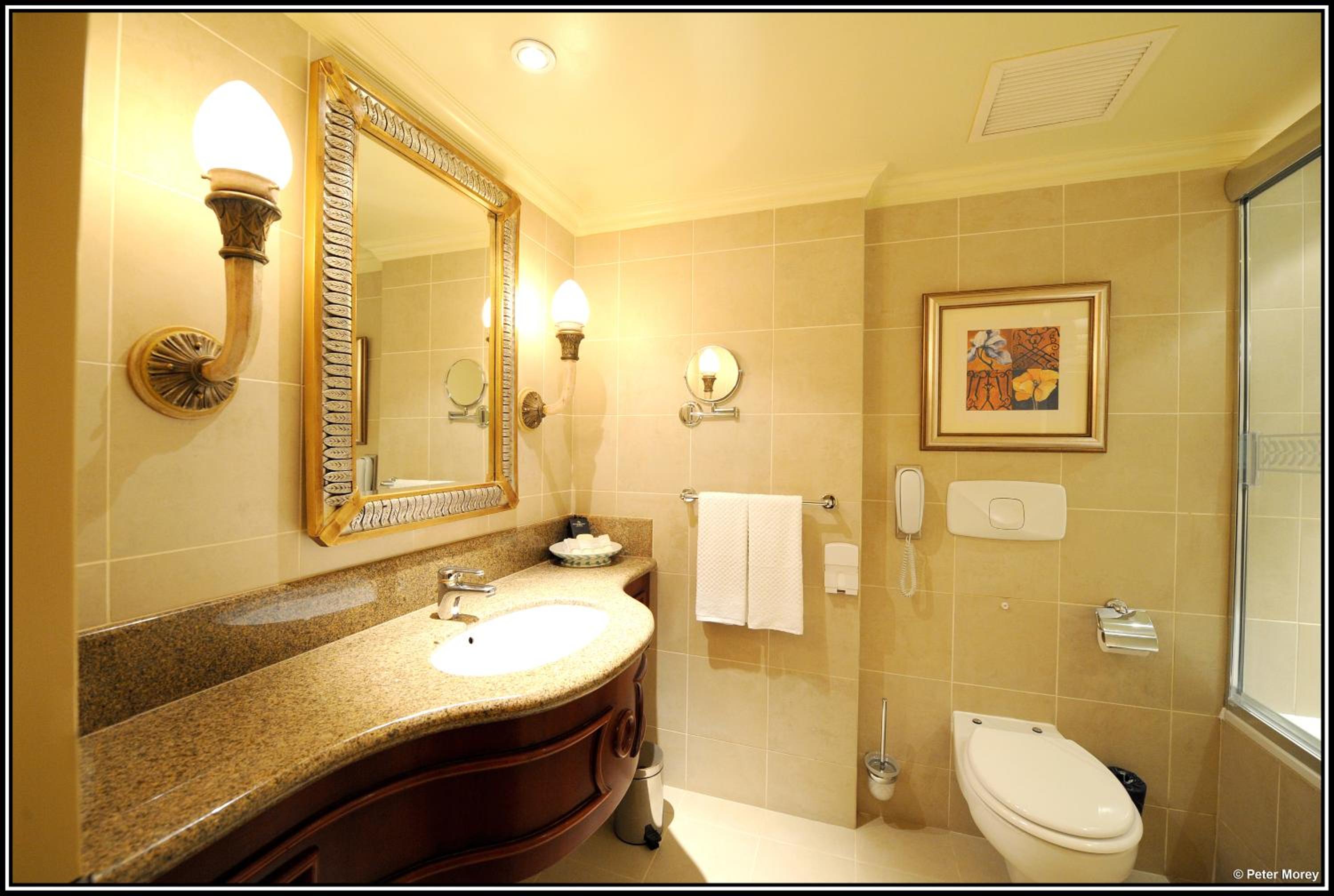 Double Room - Photo 13