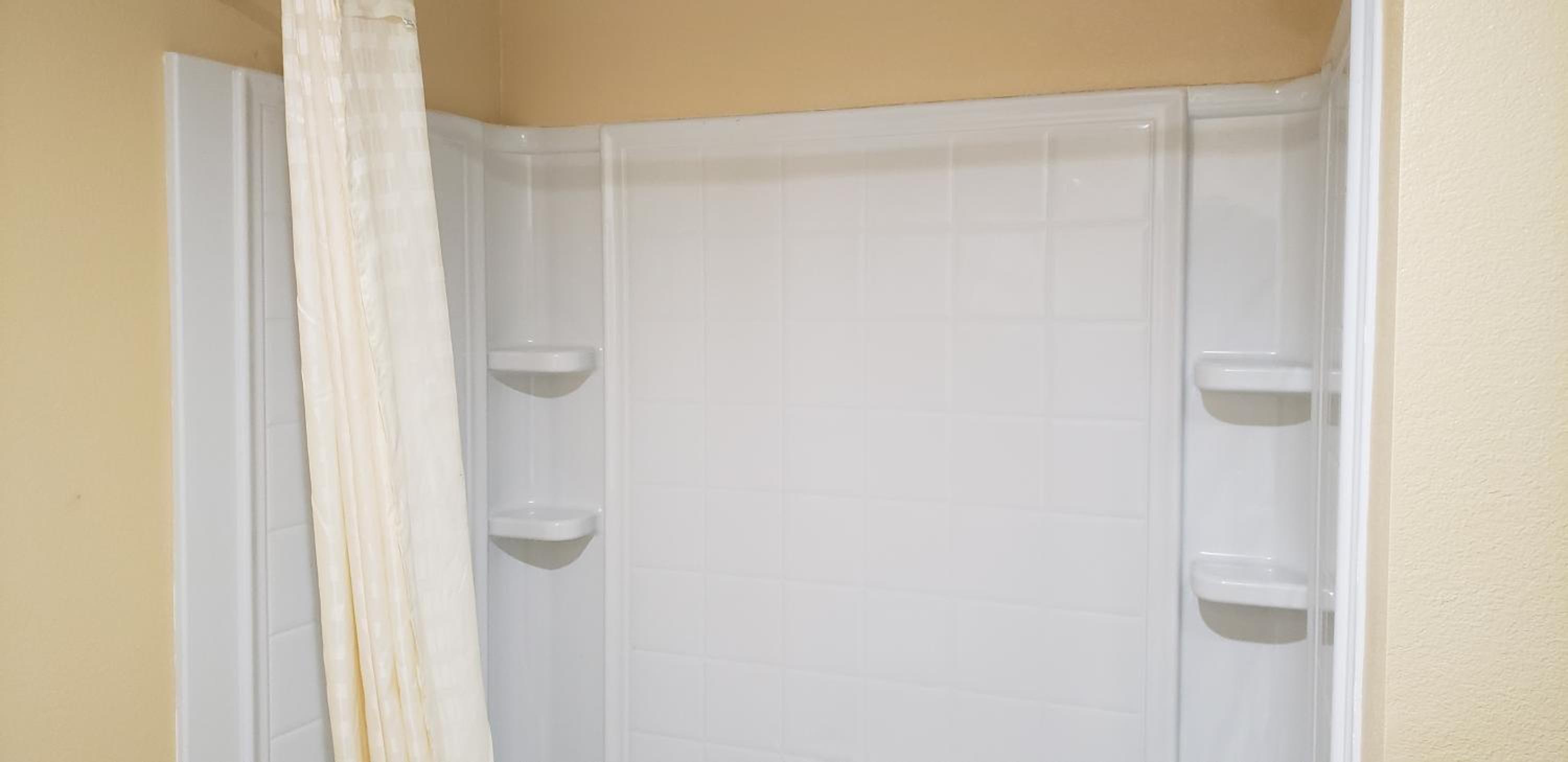Double Room - Non-Smoking  - Photo 13