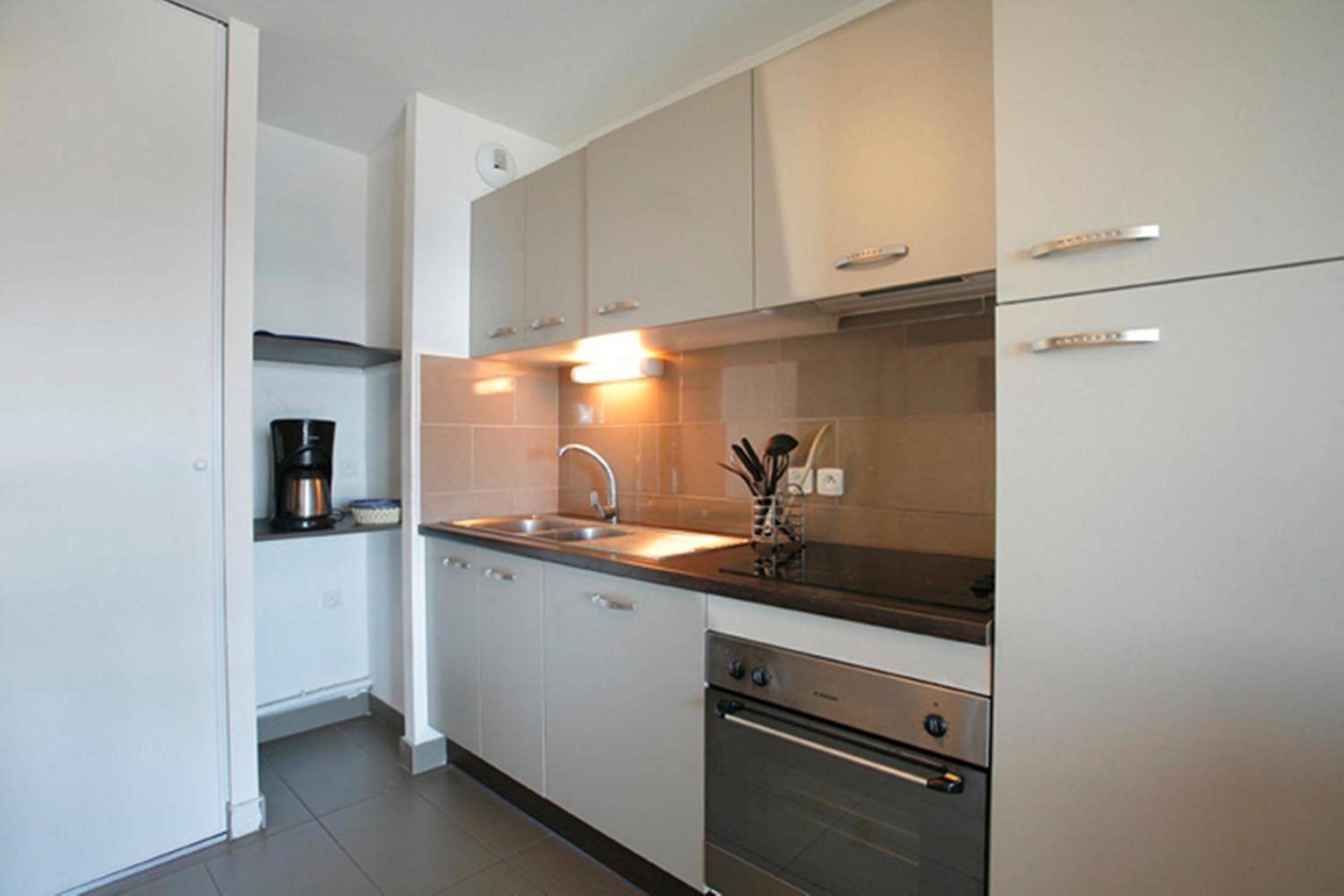 Comfort Two-Bedroom Apartment (6 Adults)