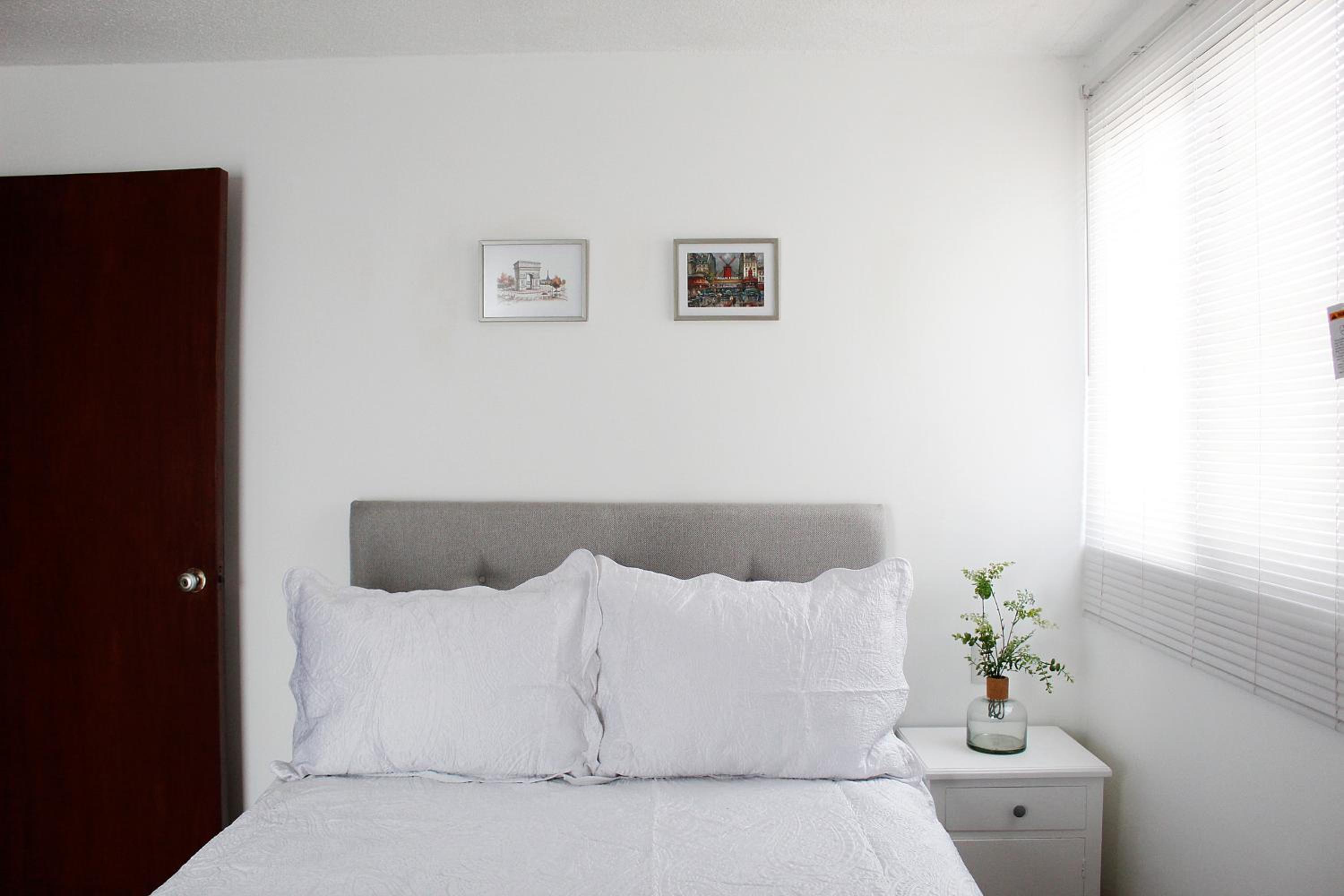 Double Room with Private Bathroom - Photo 1