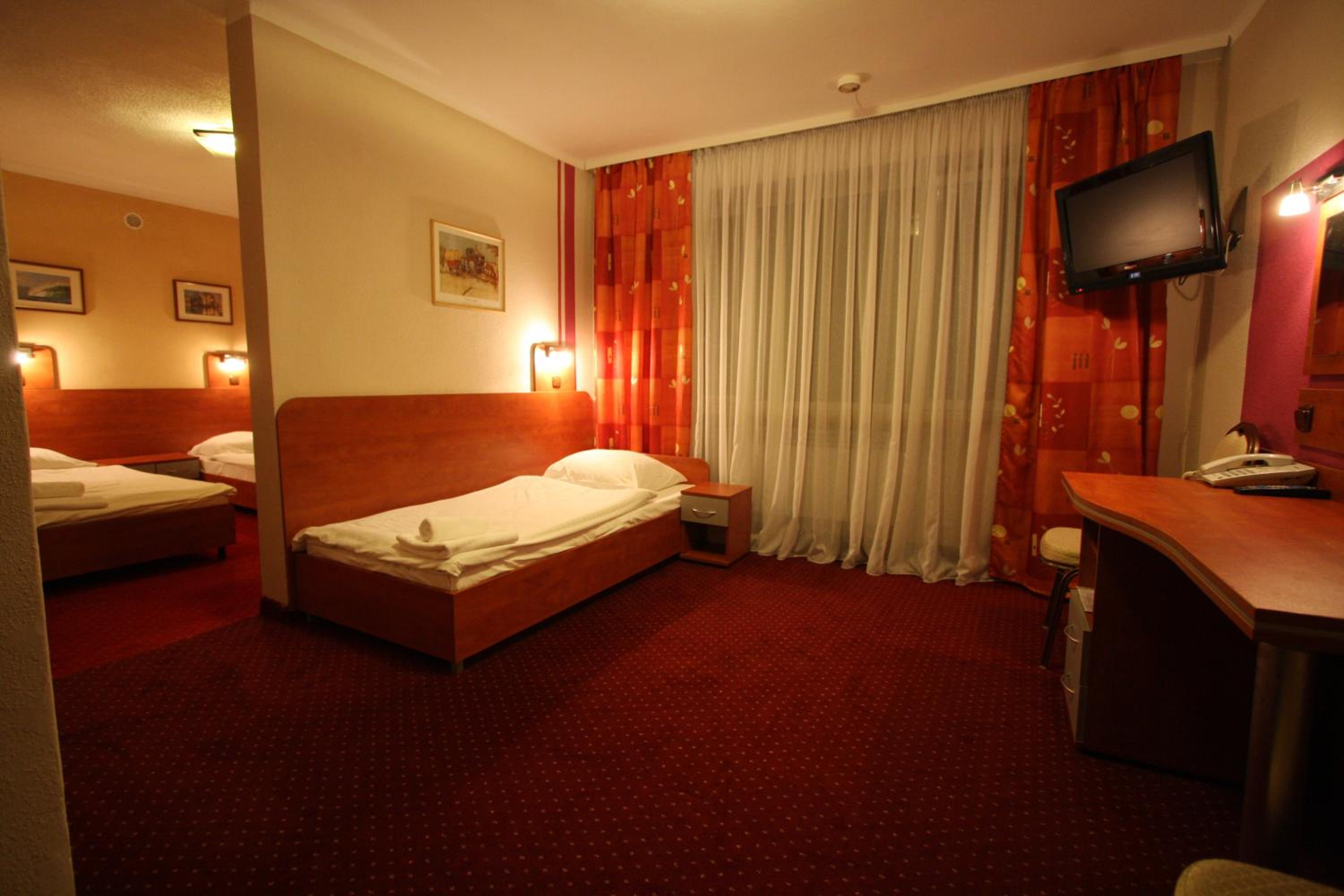 Triple Room photo 3