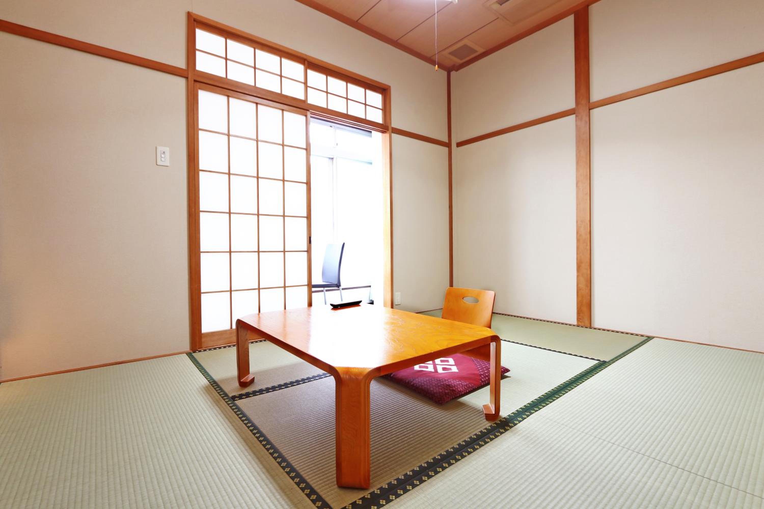Japanese-Style Quadruple Room - Photo 3
