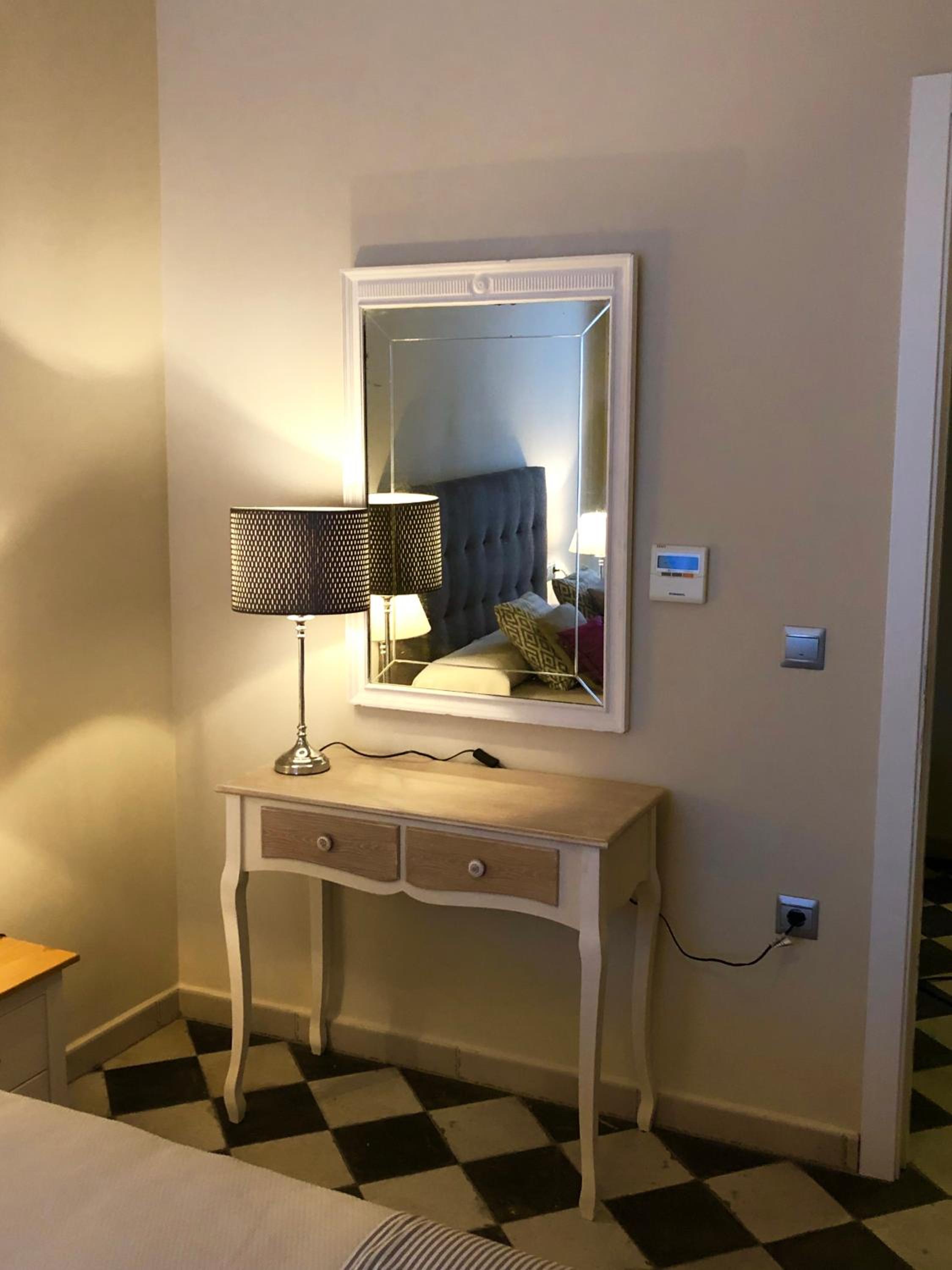 Double Room - Photo 15