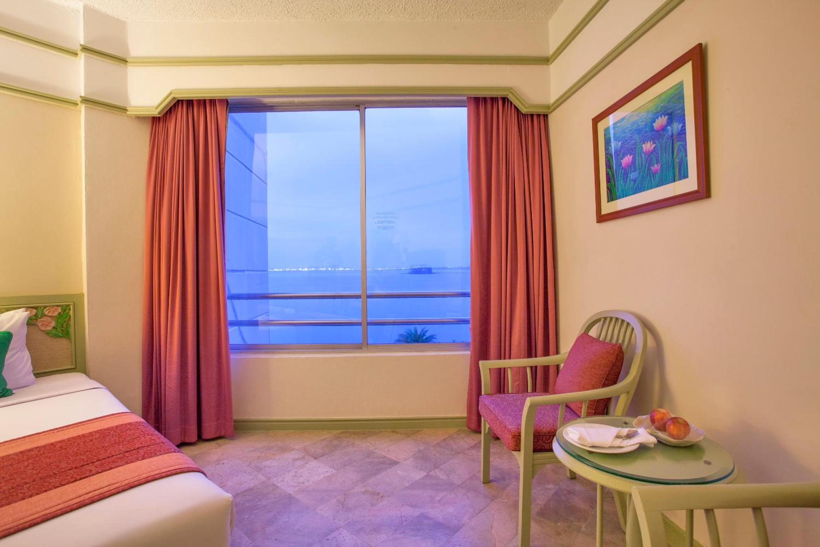 Coral Room