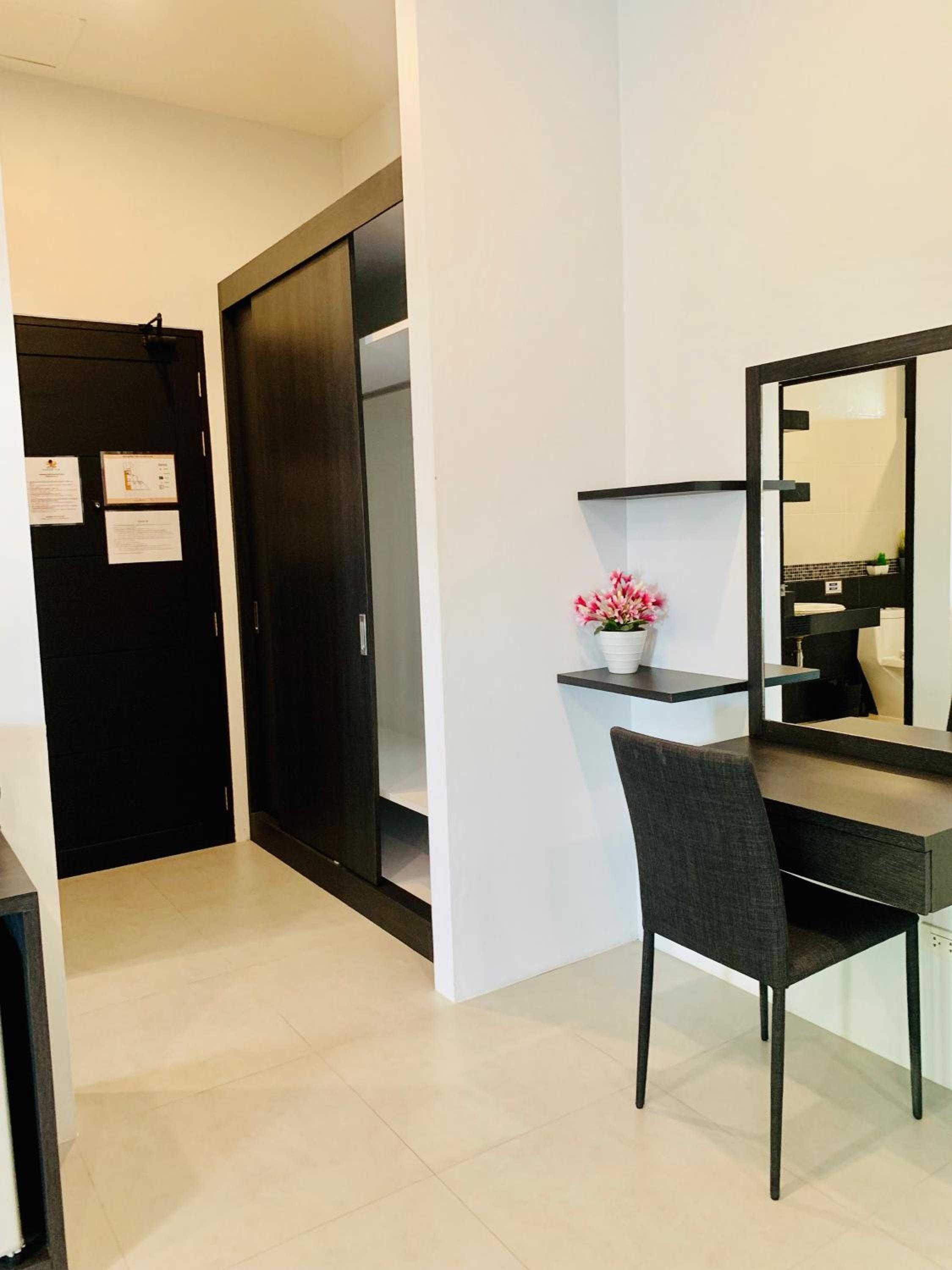 Deluxe Triple Room - Photo 5
