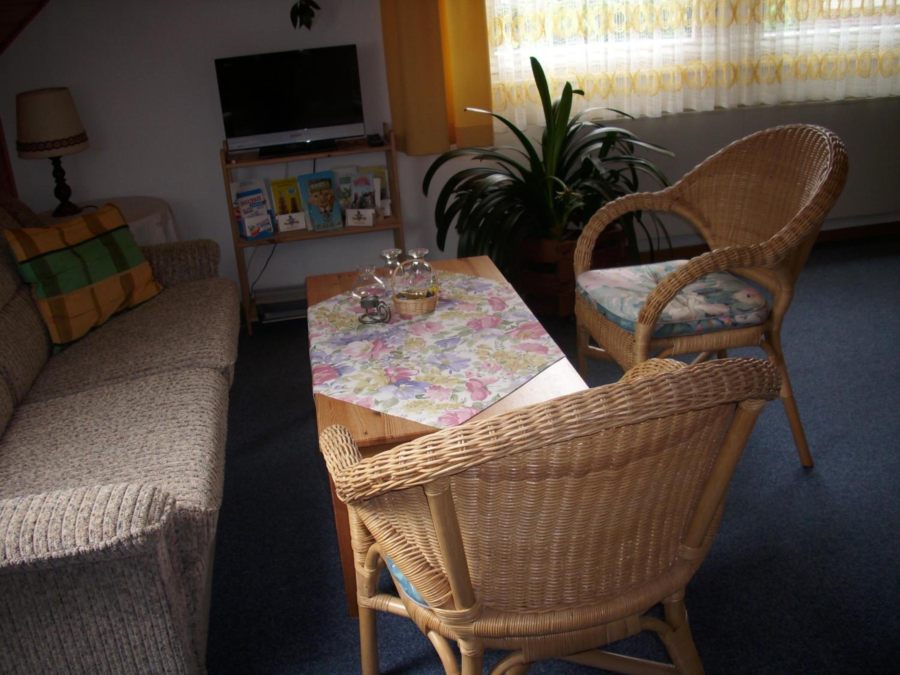 Double Room With Shared Bathroom photo 2