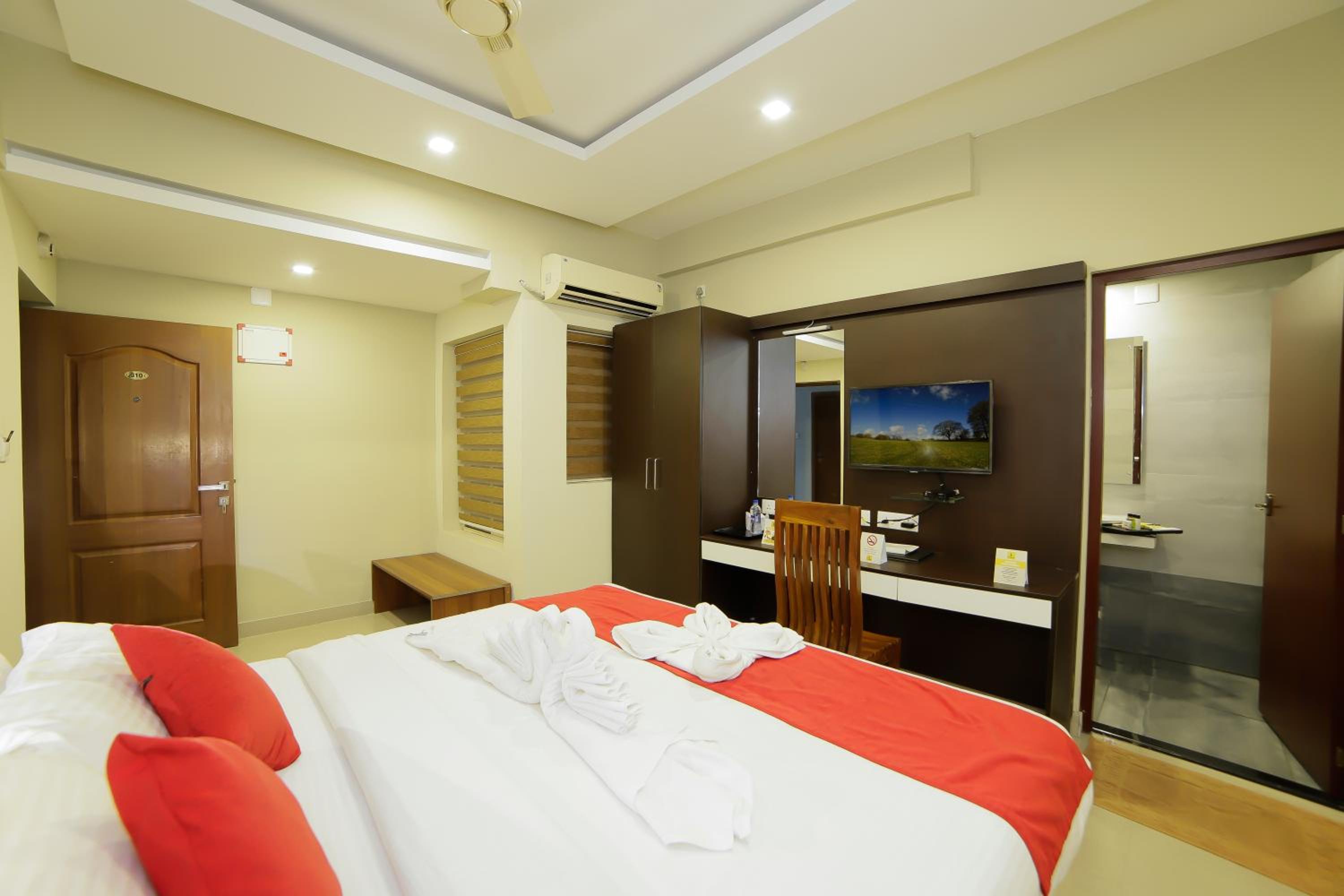 Deluxe Double Room photo 2