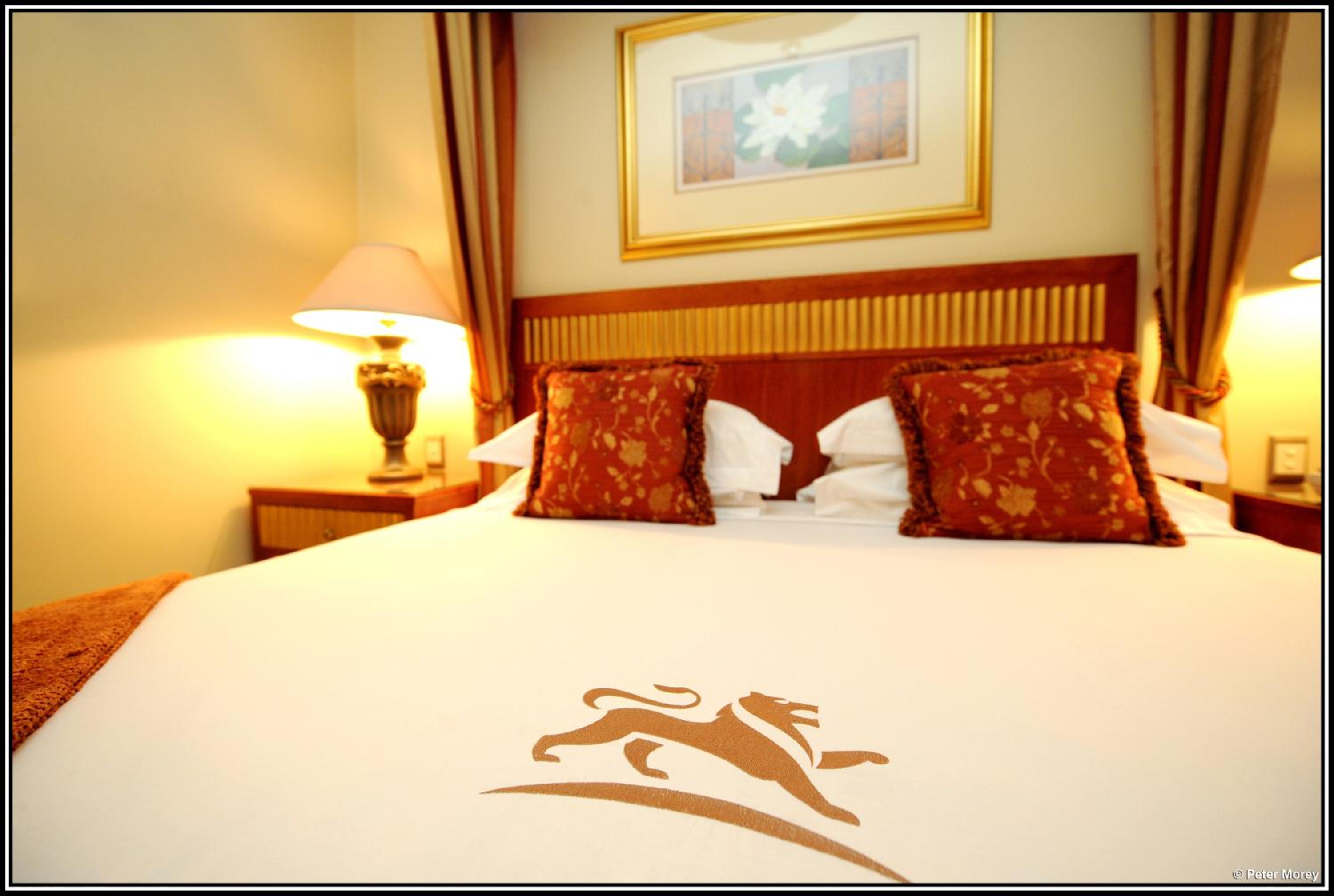Club Superior King Room - Photo 4