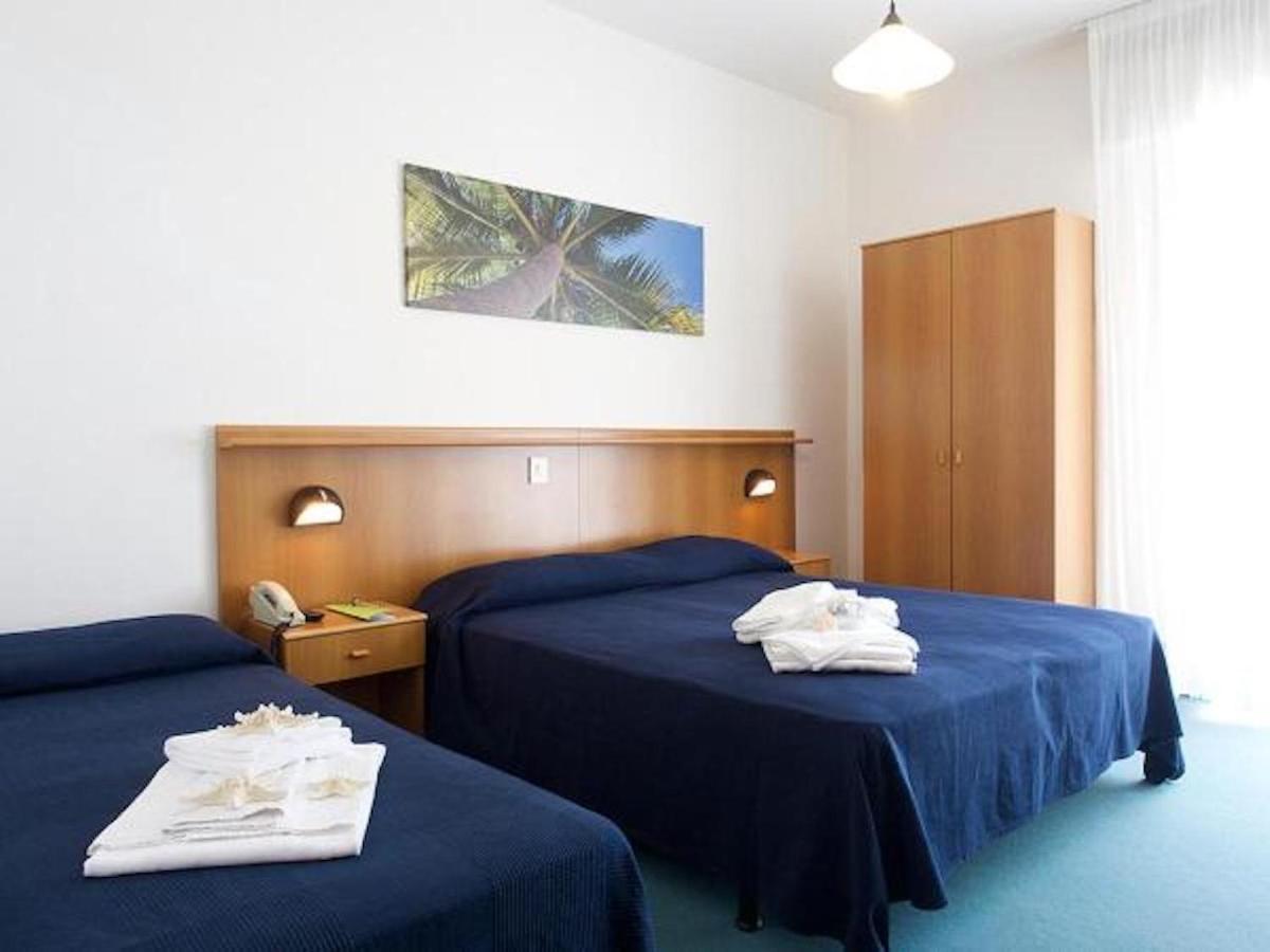 Triple Room photo 3