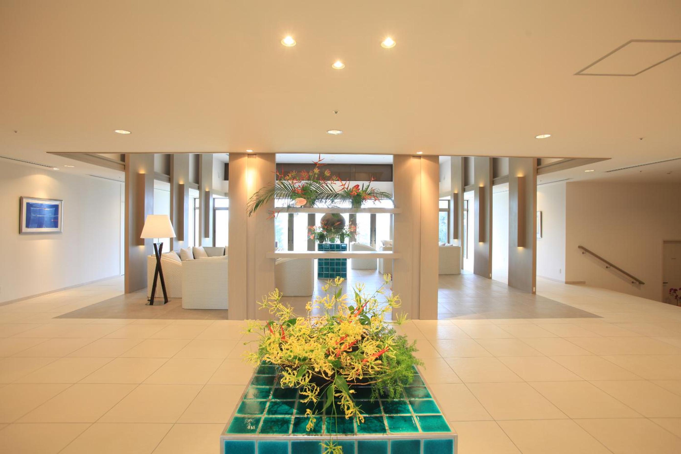 Standard Twin Room with Terrace 31㎡- Sea View Sea view -Tower Building photo 2