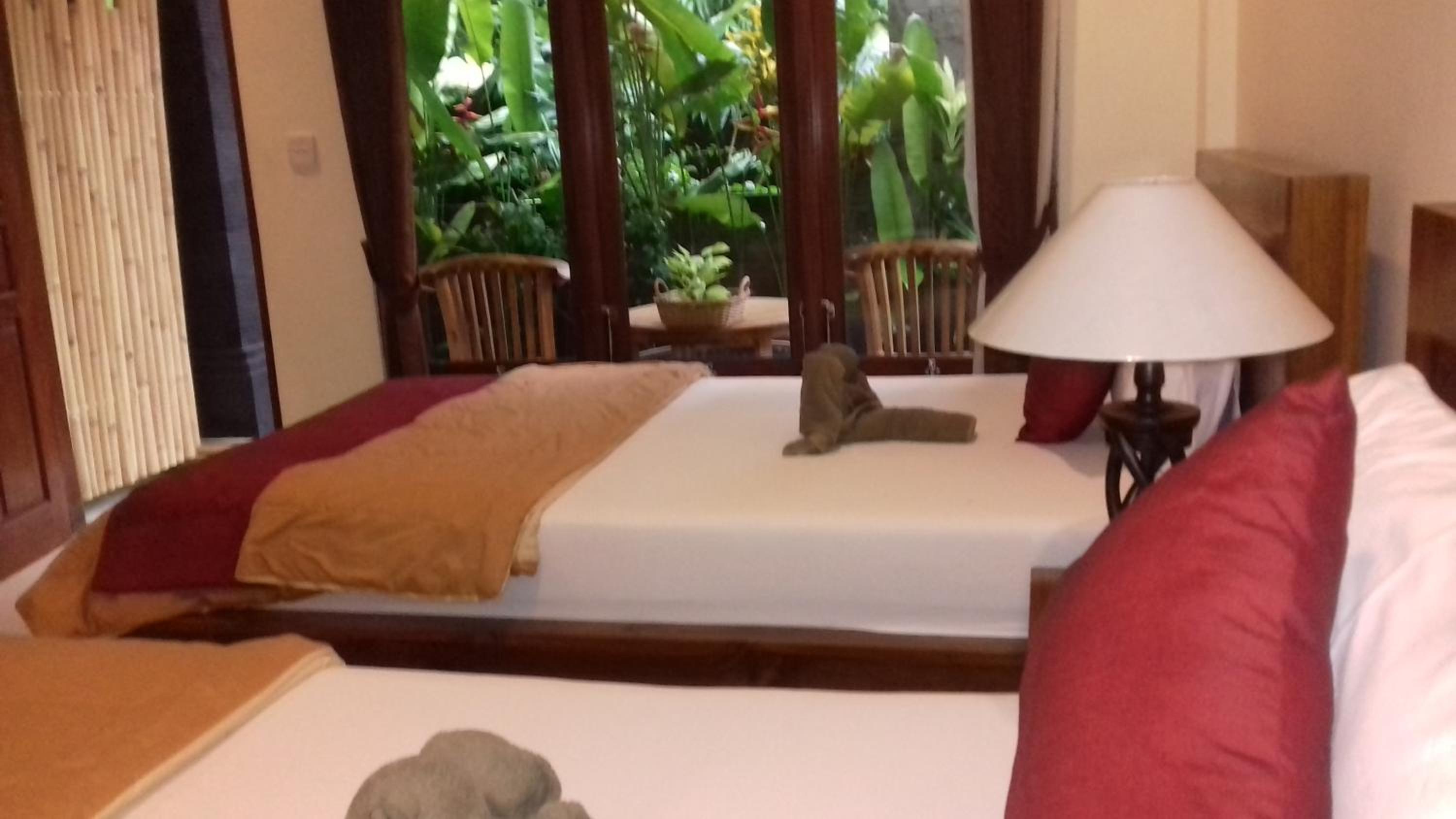 Twin Room with Balcony - Photo 6