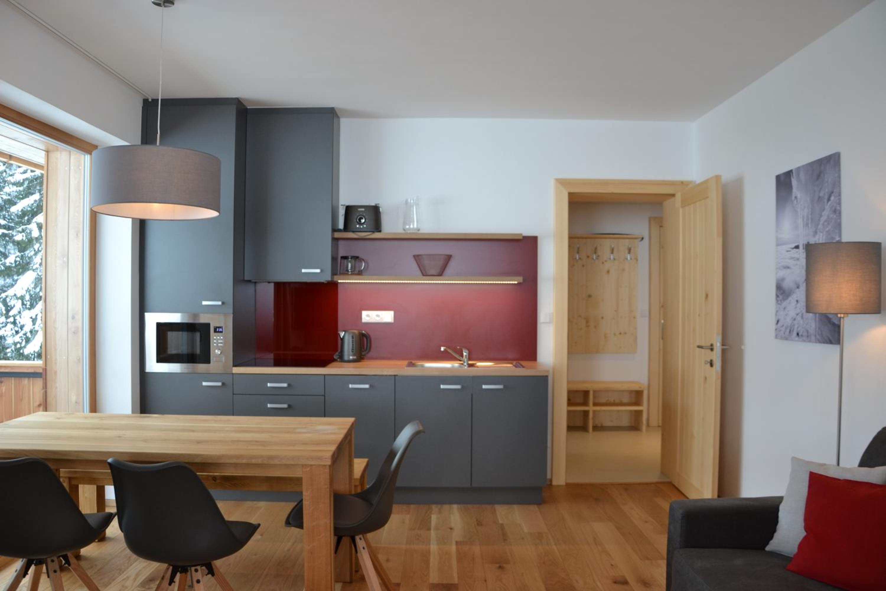 One-Bedroom Apartment photo 2