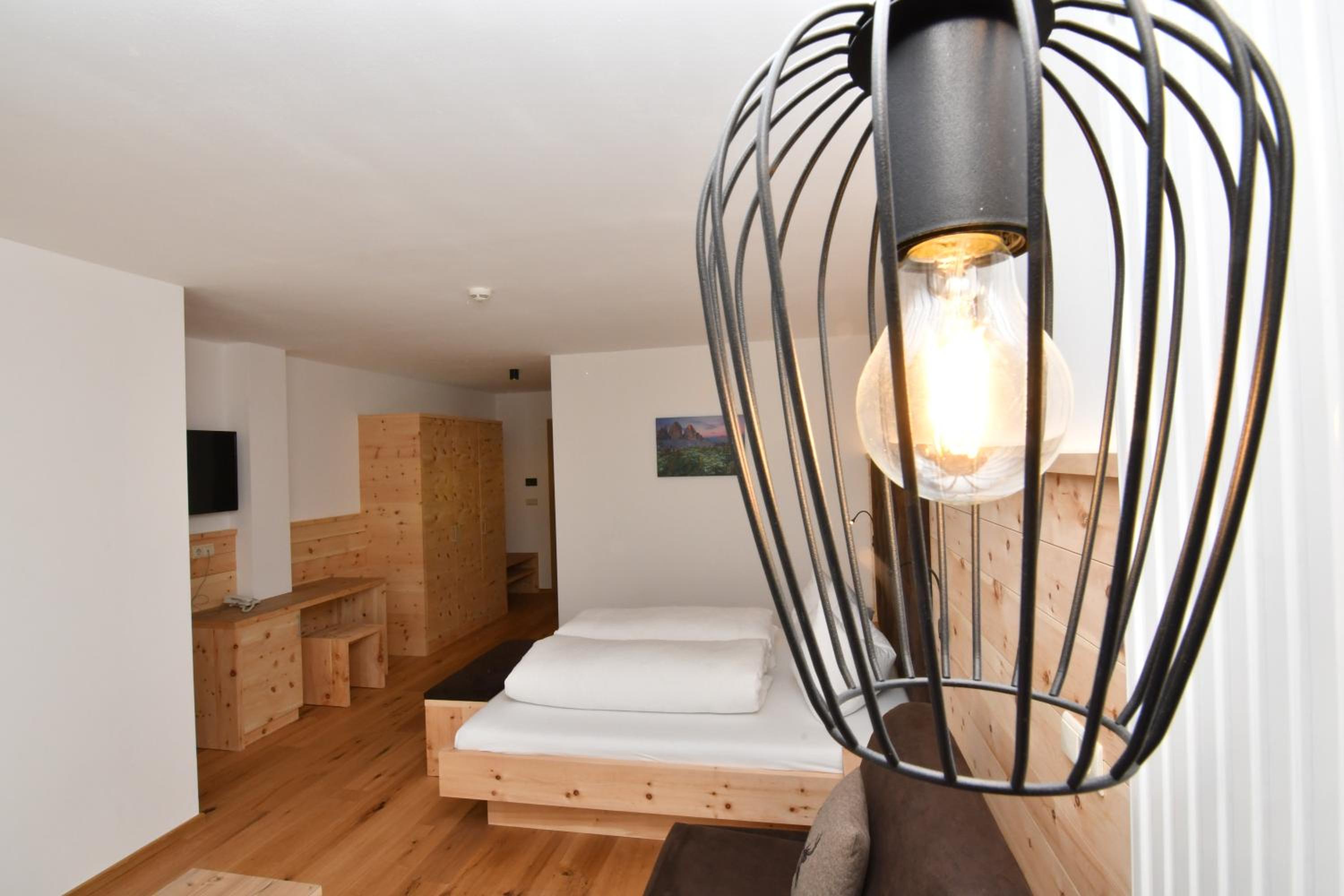 Double Room - Photo 12