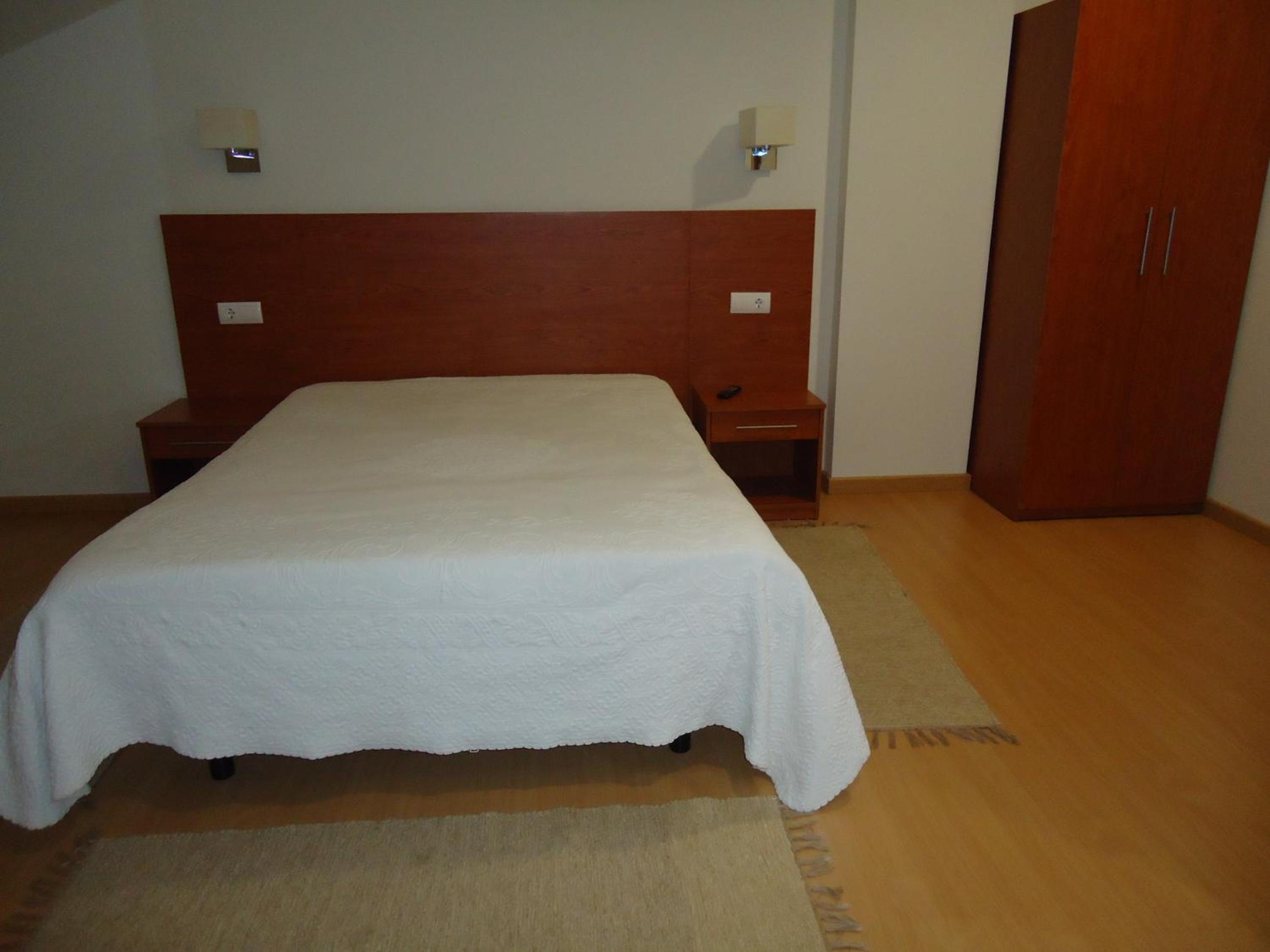 Triple Room - Photo 6