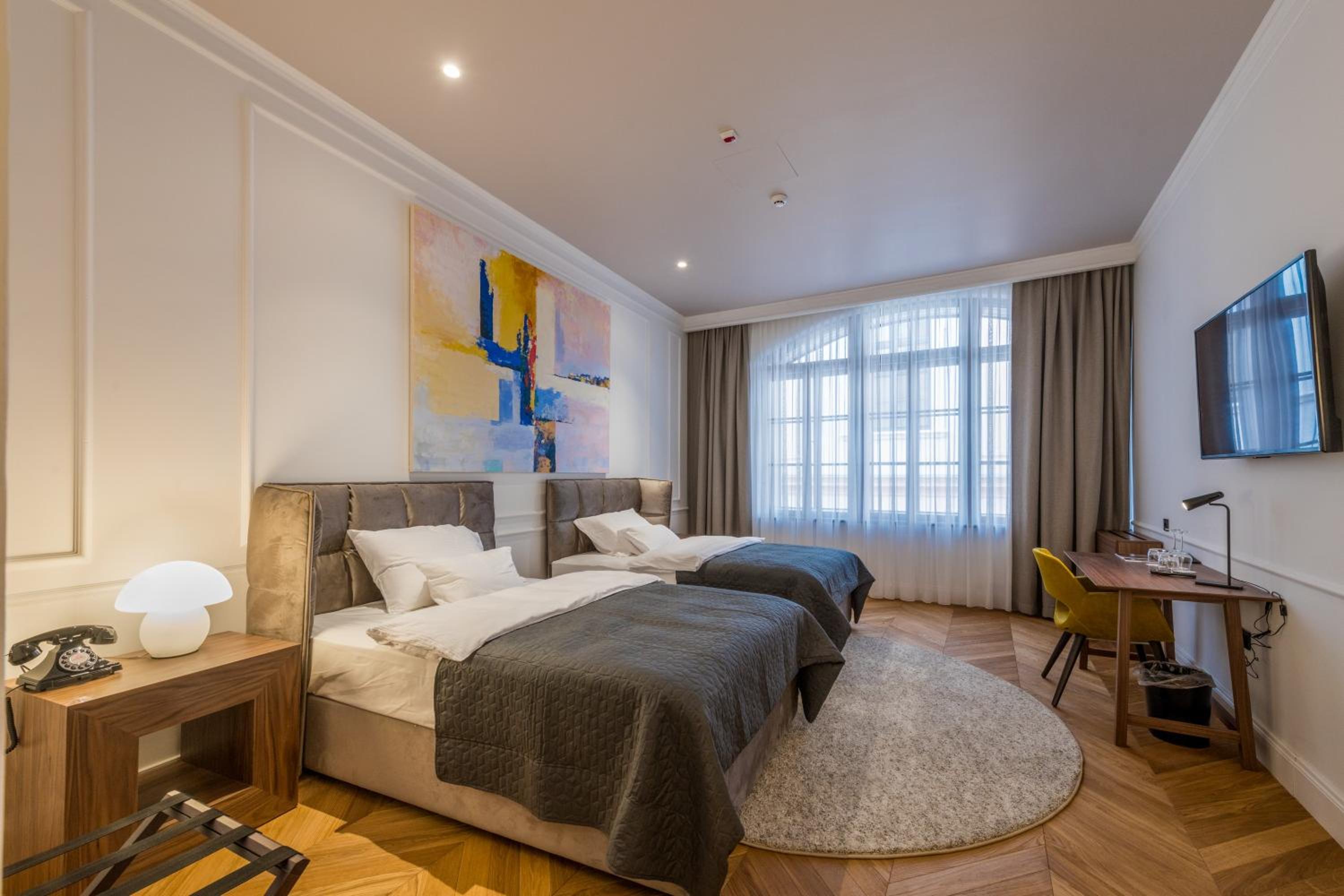 Standard Twin Room photo 3