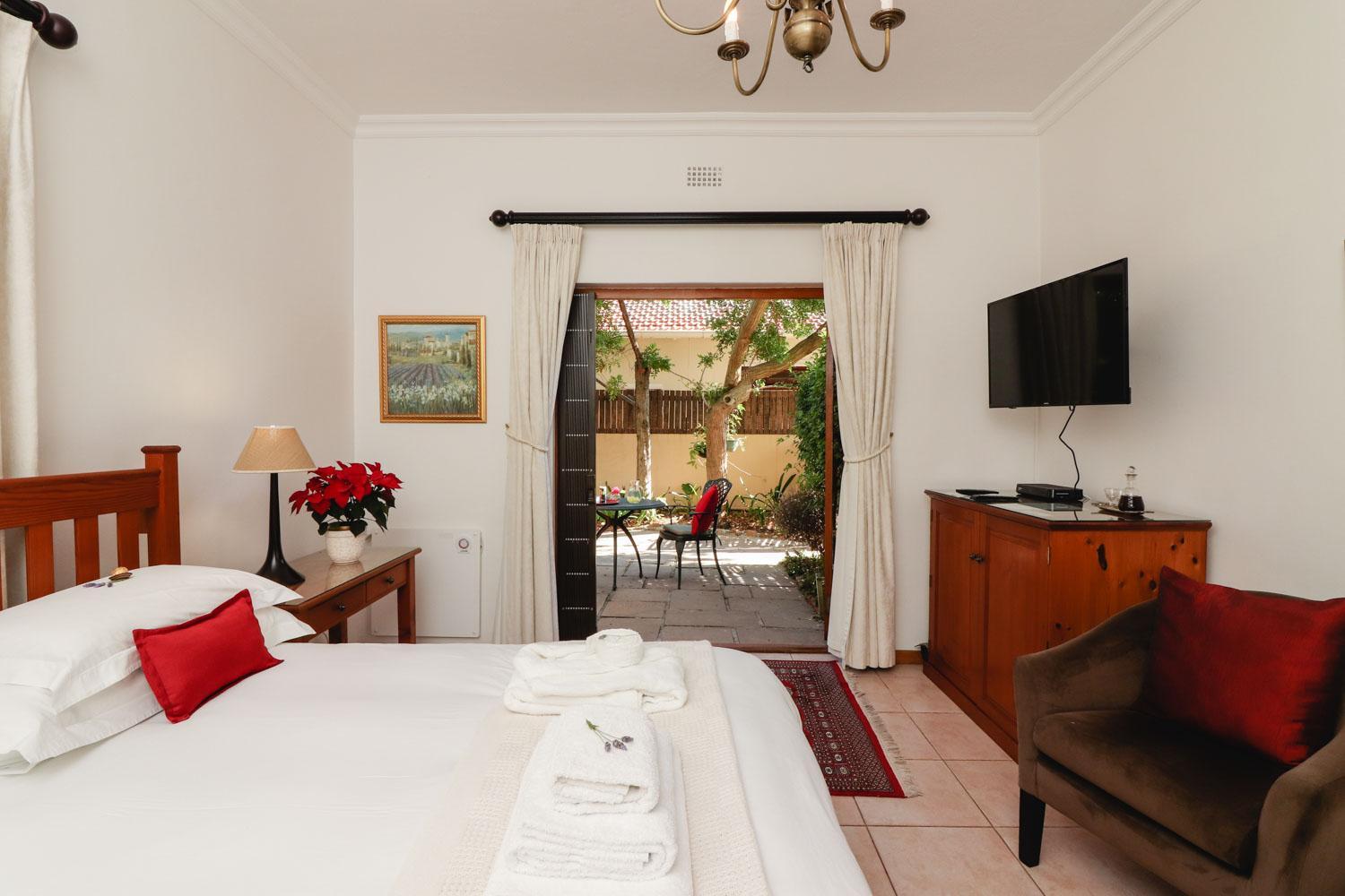 Twin/Double Room photo 1