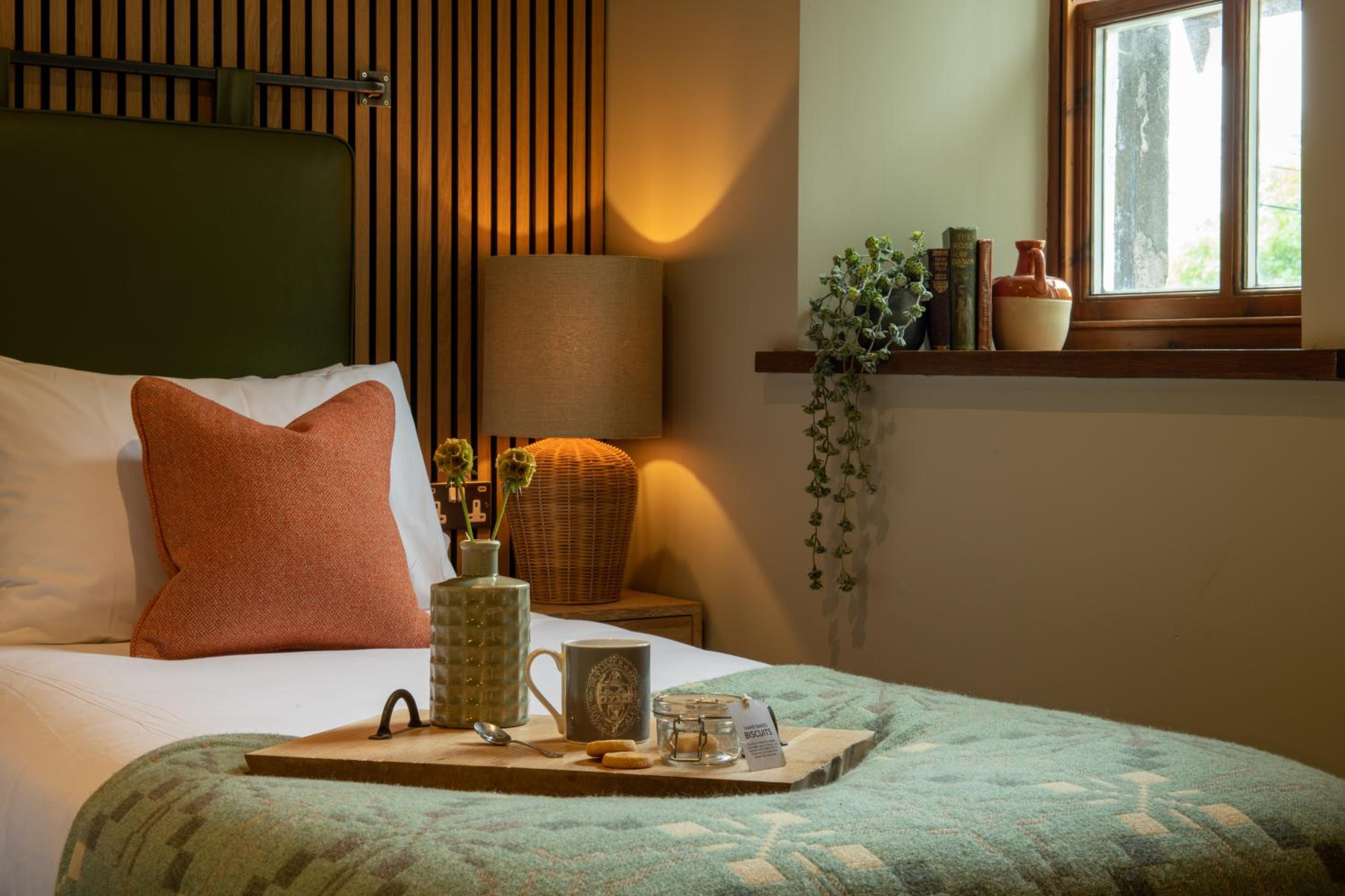 Lister Cosy Room