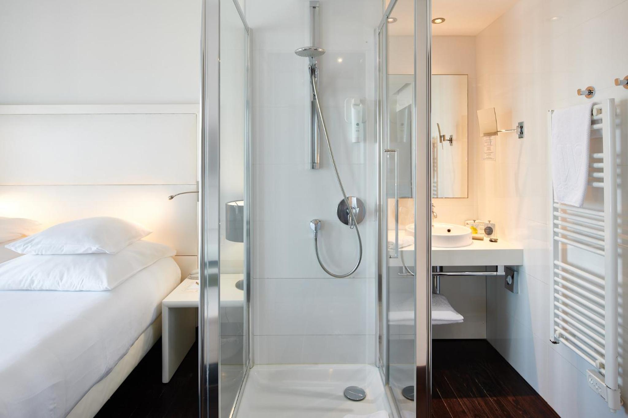 Double Room with Sea View - Photo 4
