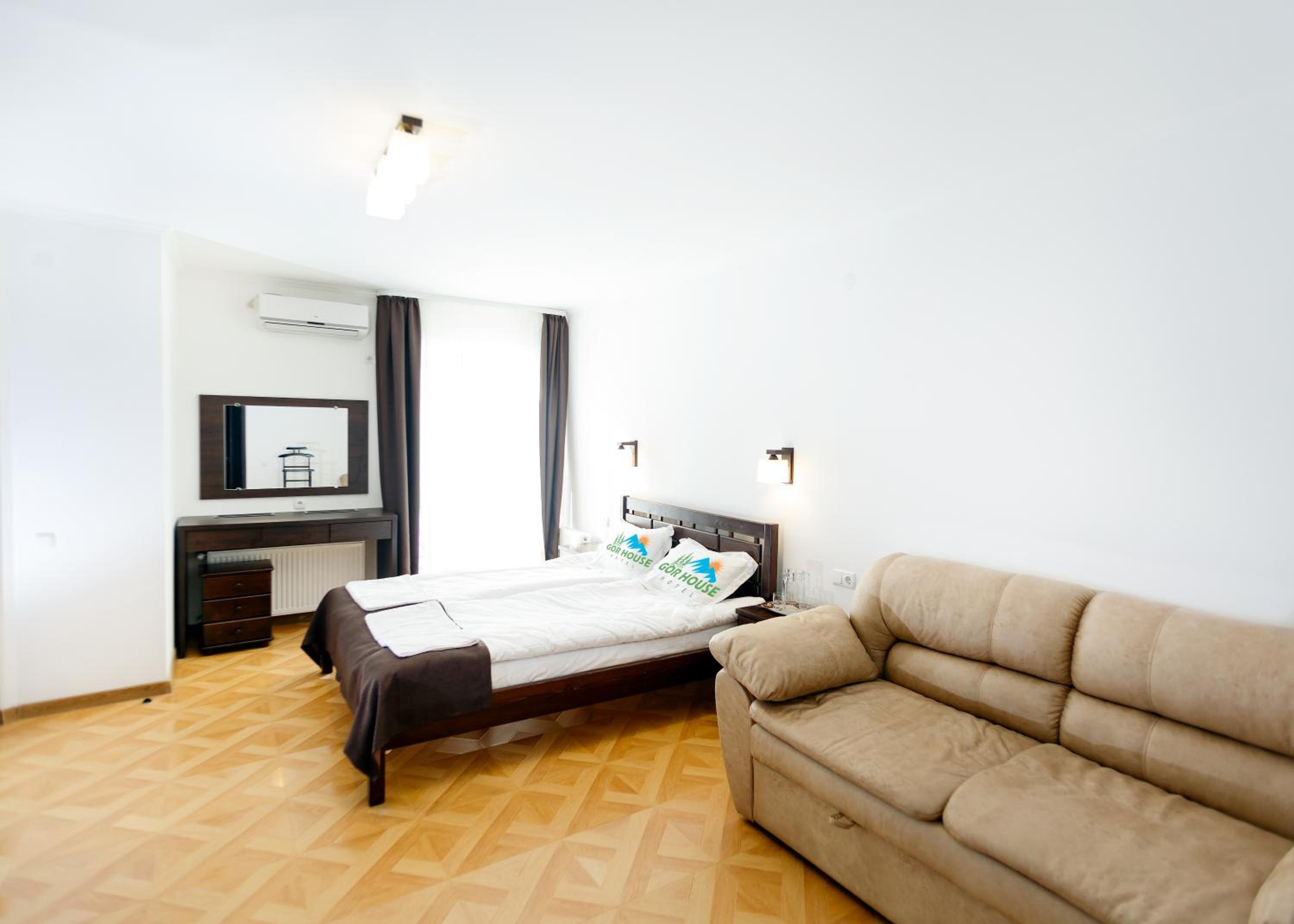 Quadruple Room with Balcony