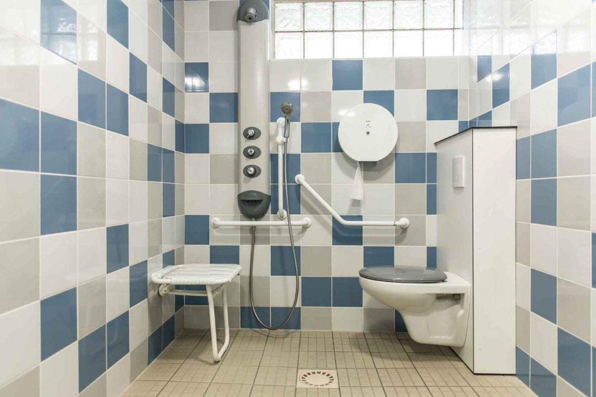 Triple Room with Private Bathroom - Photo 2