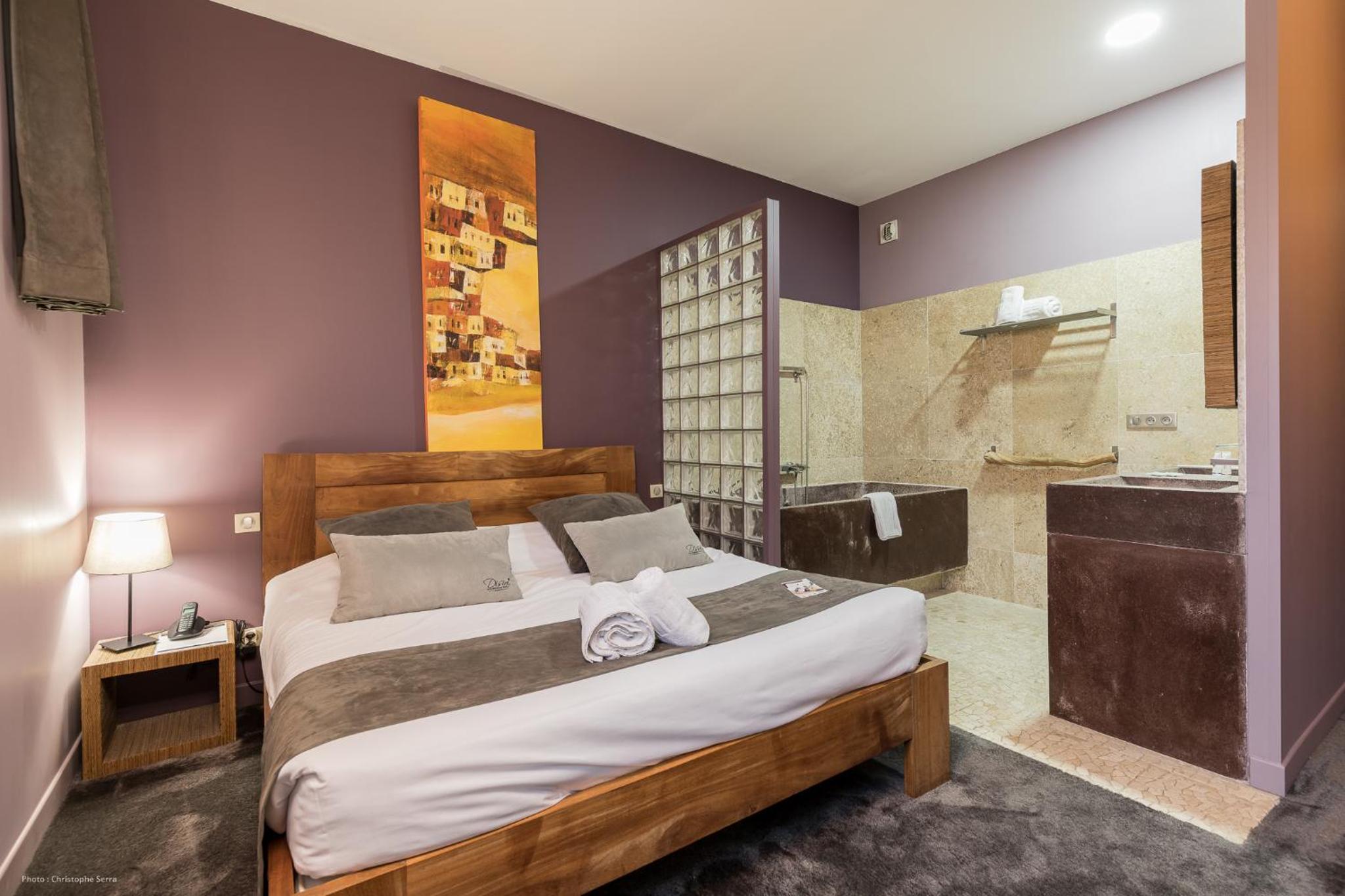 Standard Double Room - Photo 4