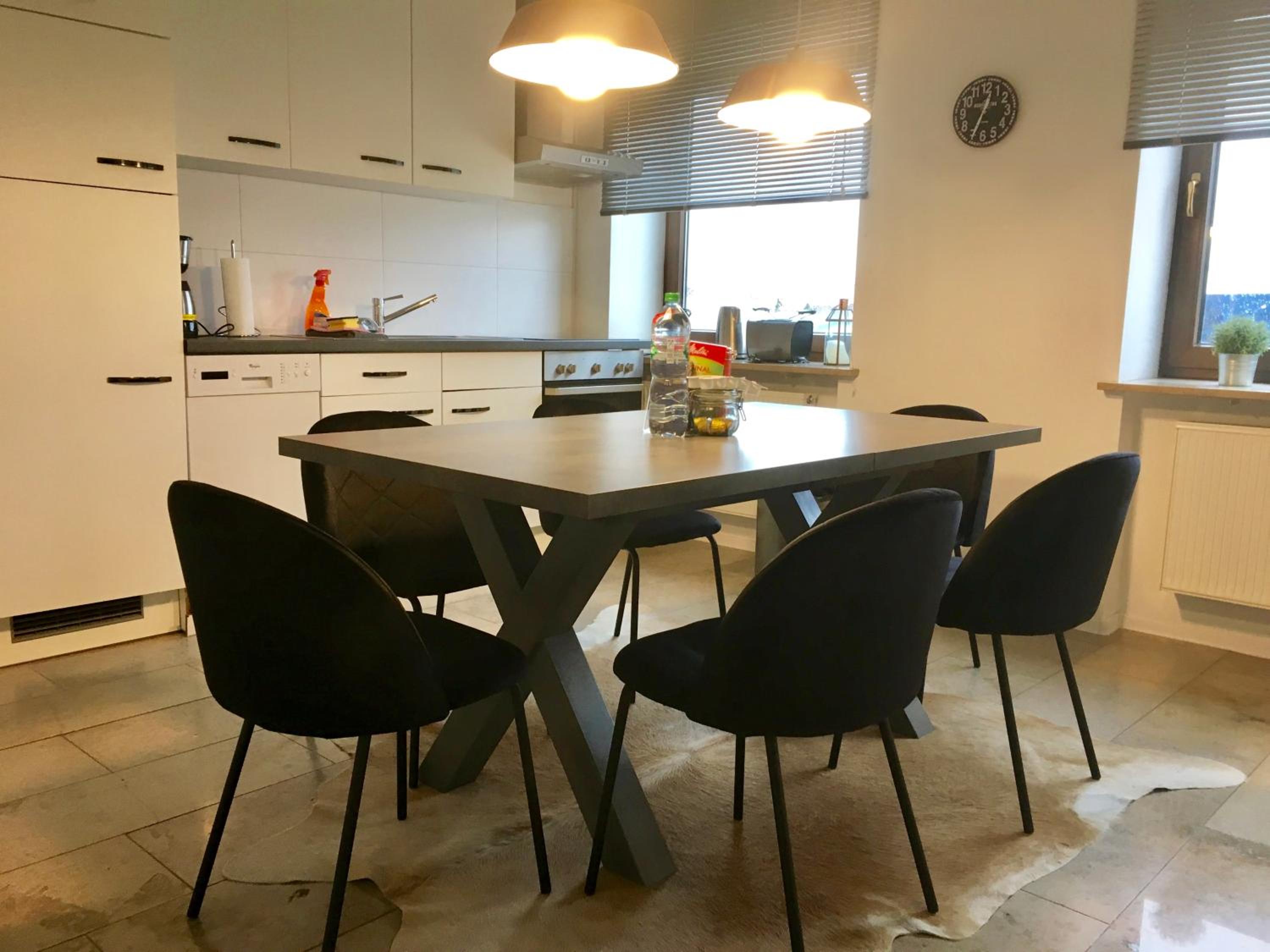 Three-Bedroom Apartment - Photo 7