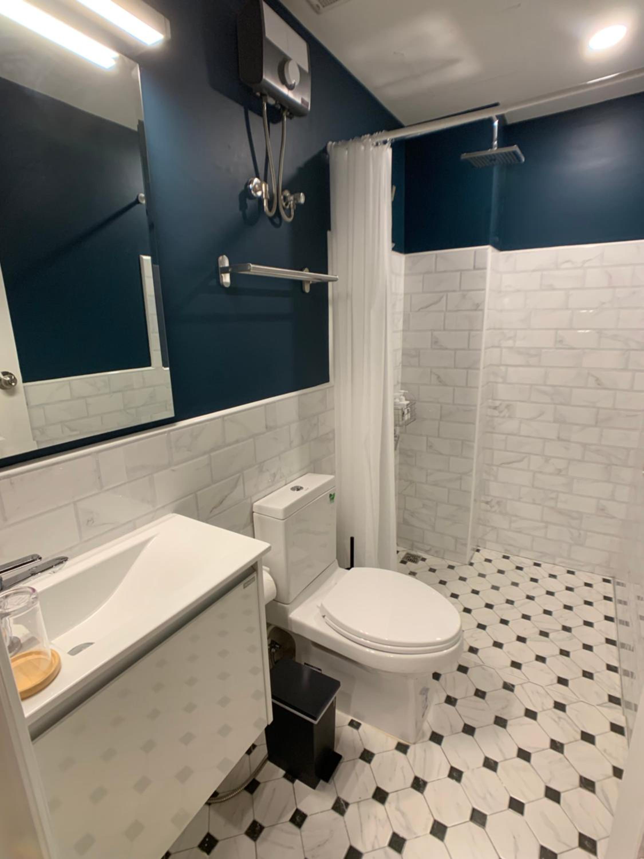 Double Room with Private Bathroom photo 3