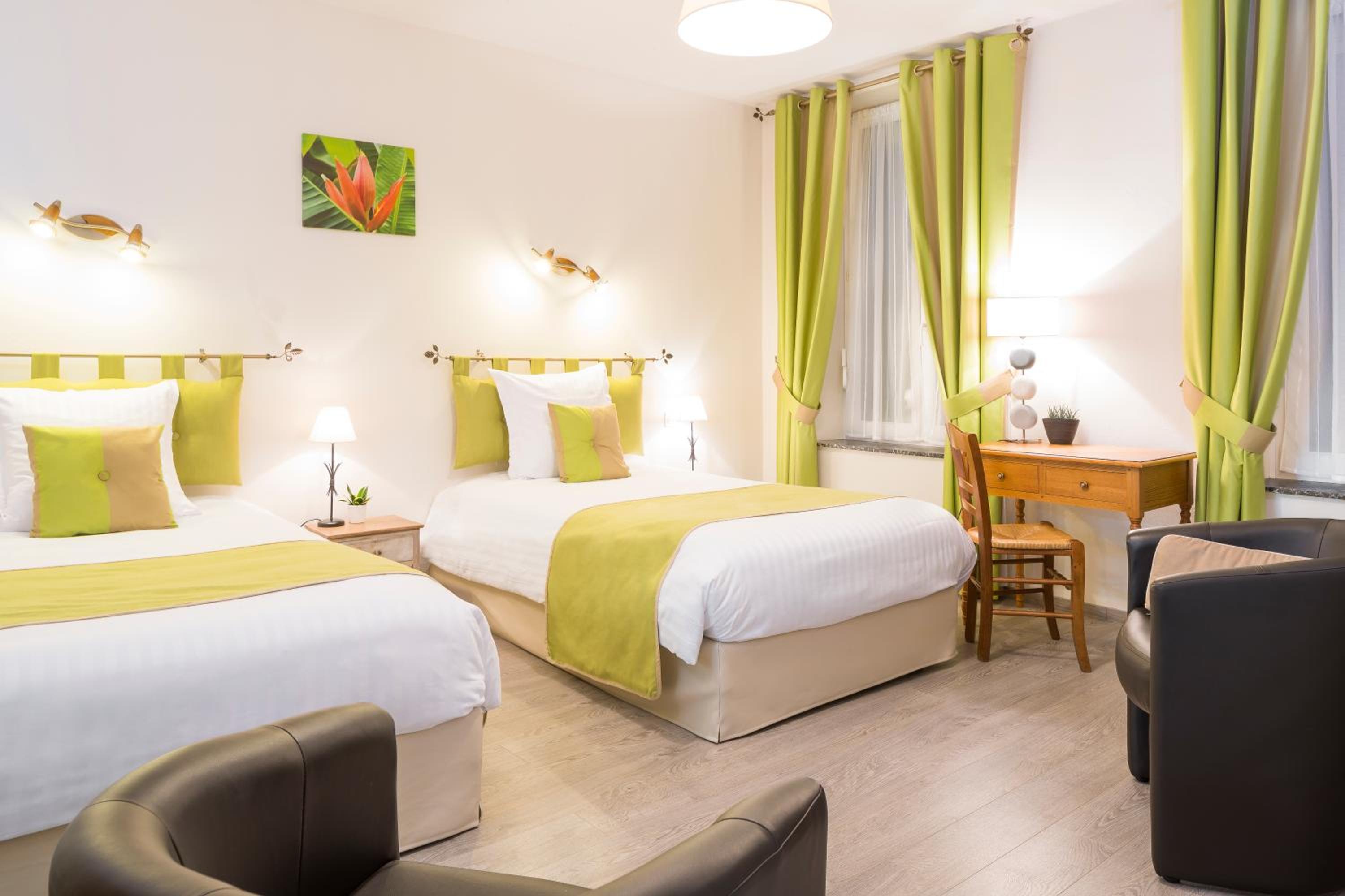 Superior Twin Room photo 2