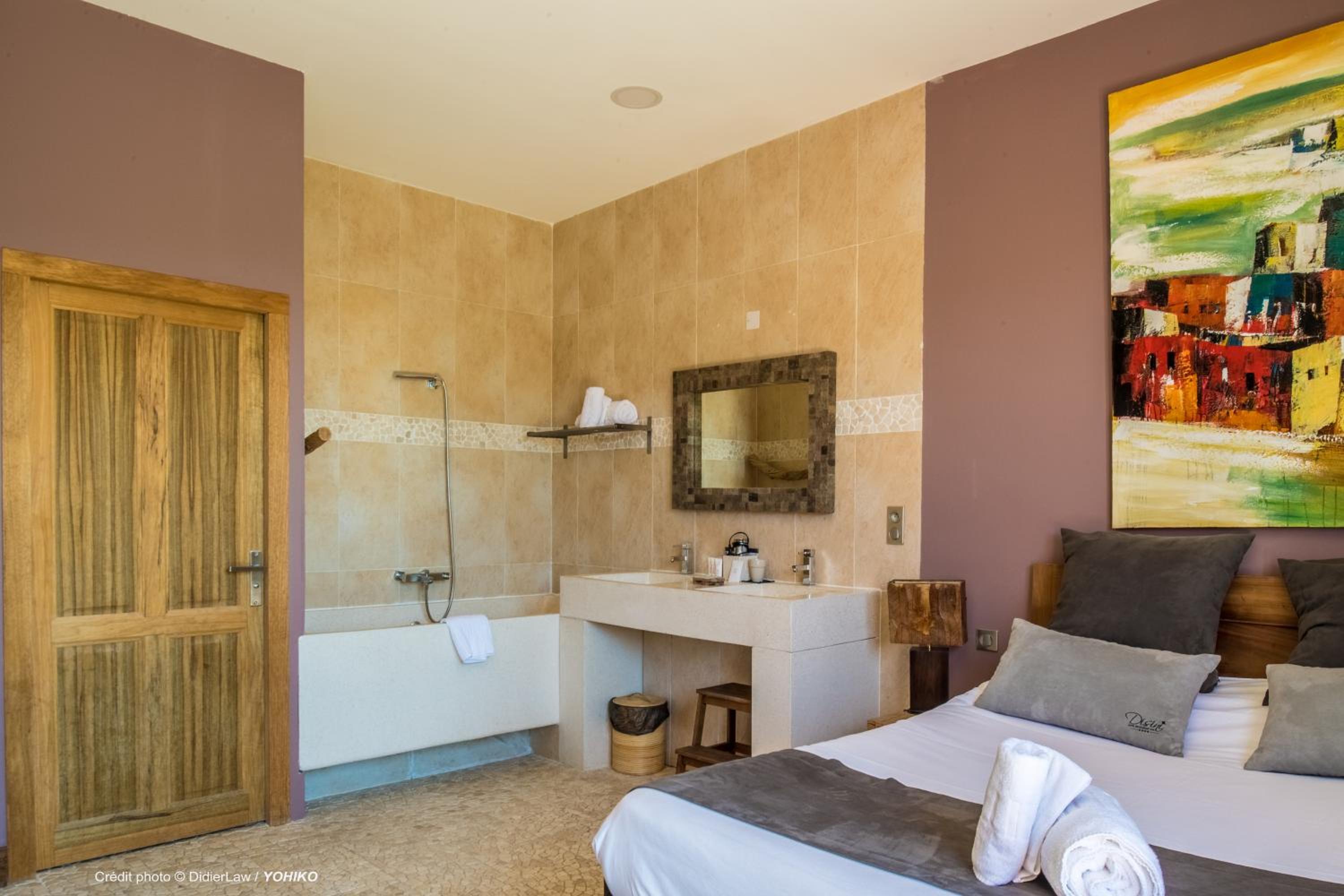 Double Deluxe Room with Terrace - Photo 3