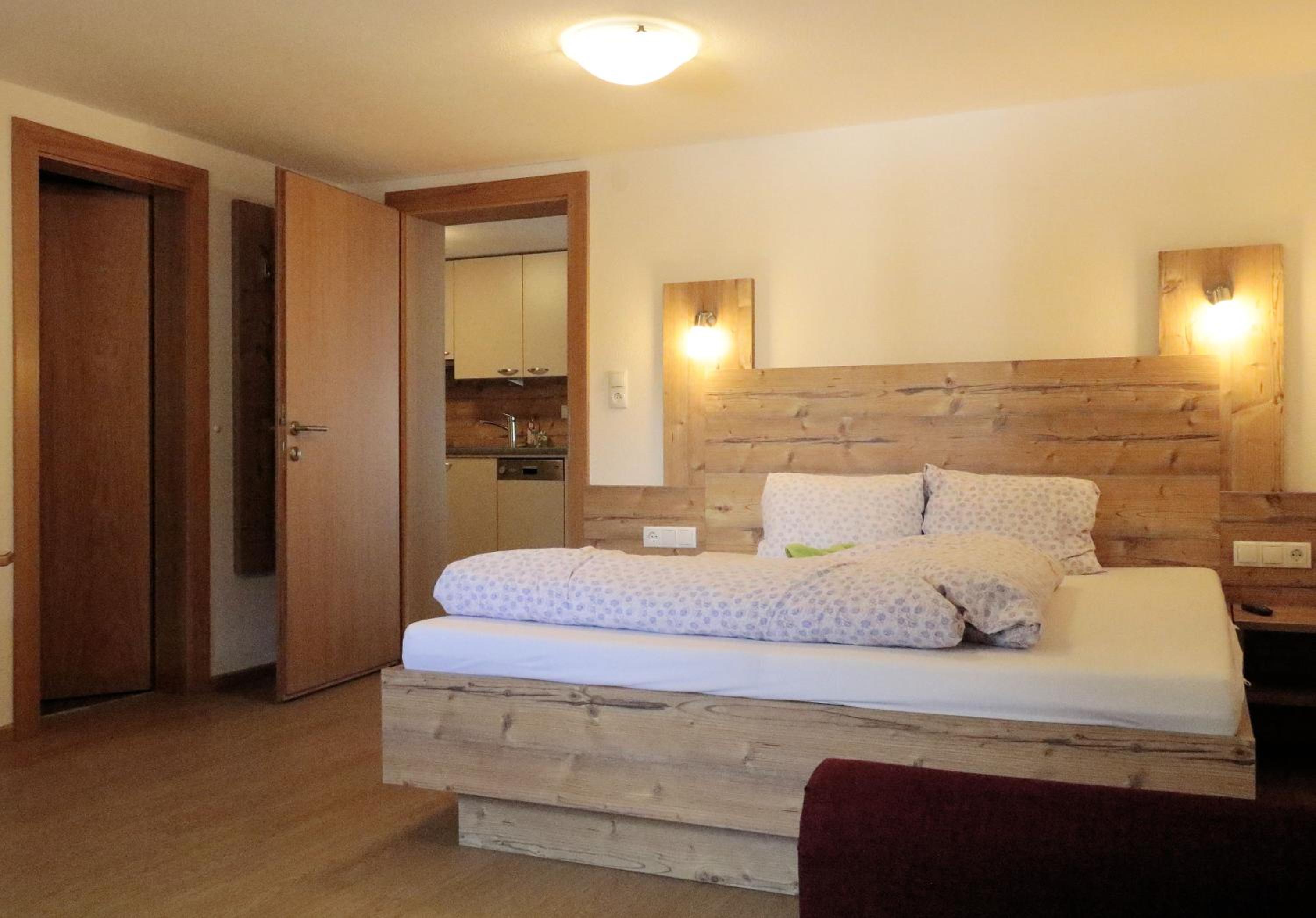 Two-Bedroom Apartment - Photo 4