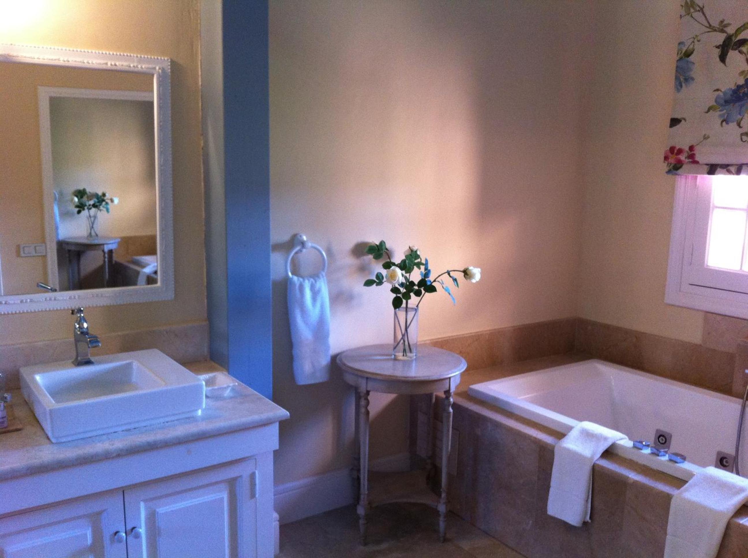 Superior Double or Twin Room photo 2