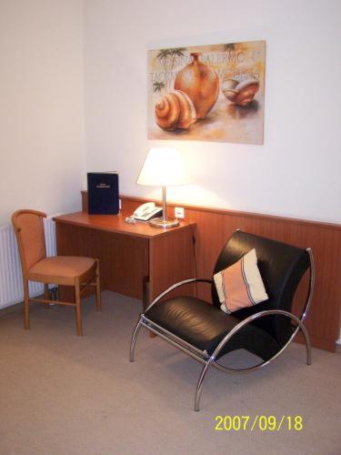 Triple Room - Photo 2