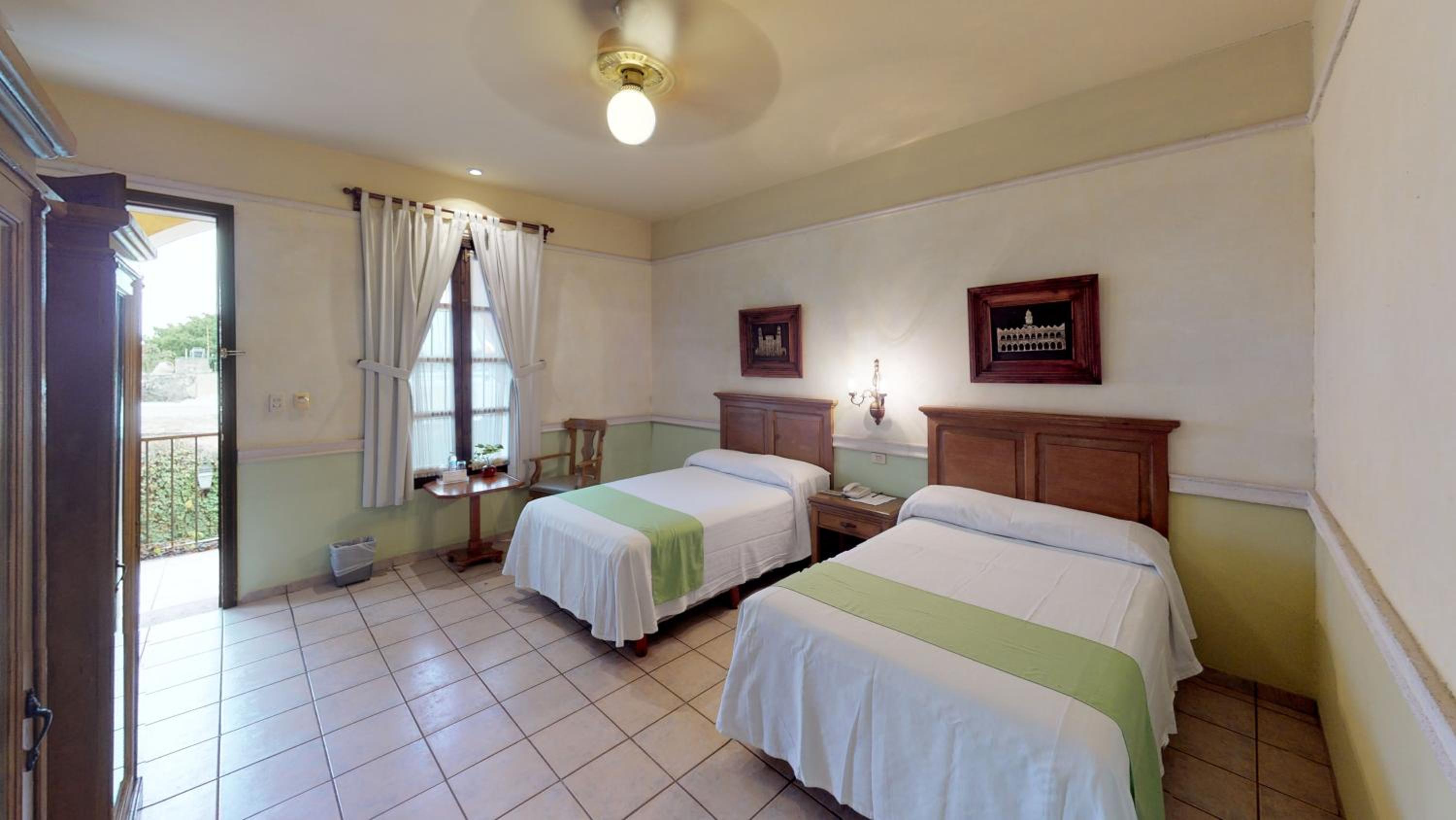 Standard Two Double Beds Room - Photo 7