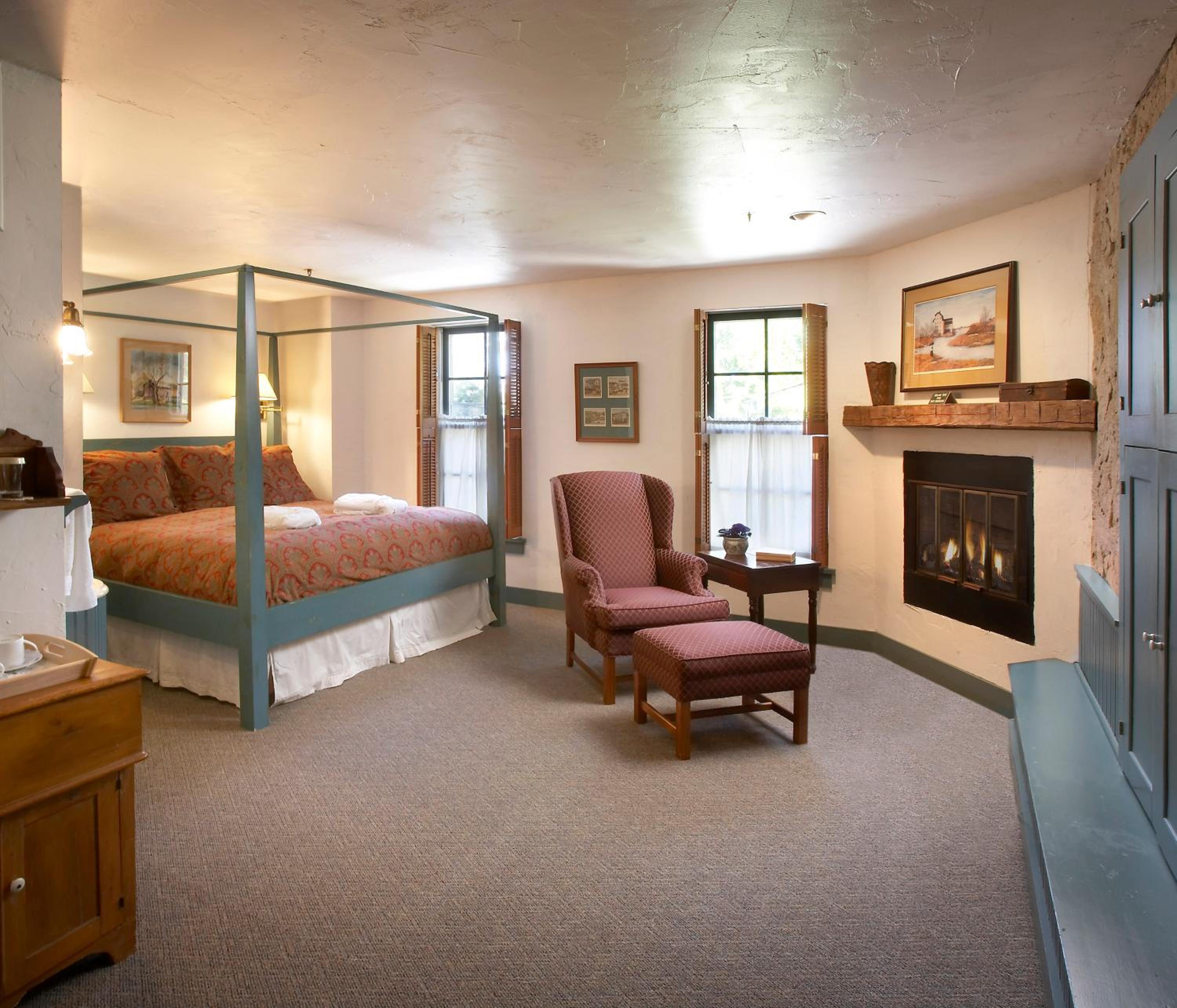 King Suite - Photo 1