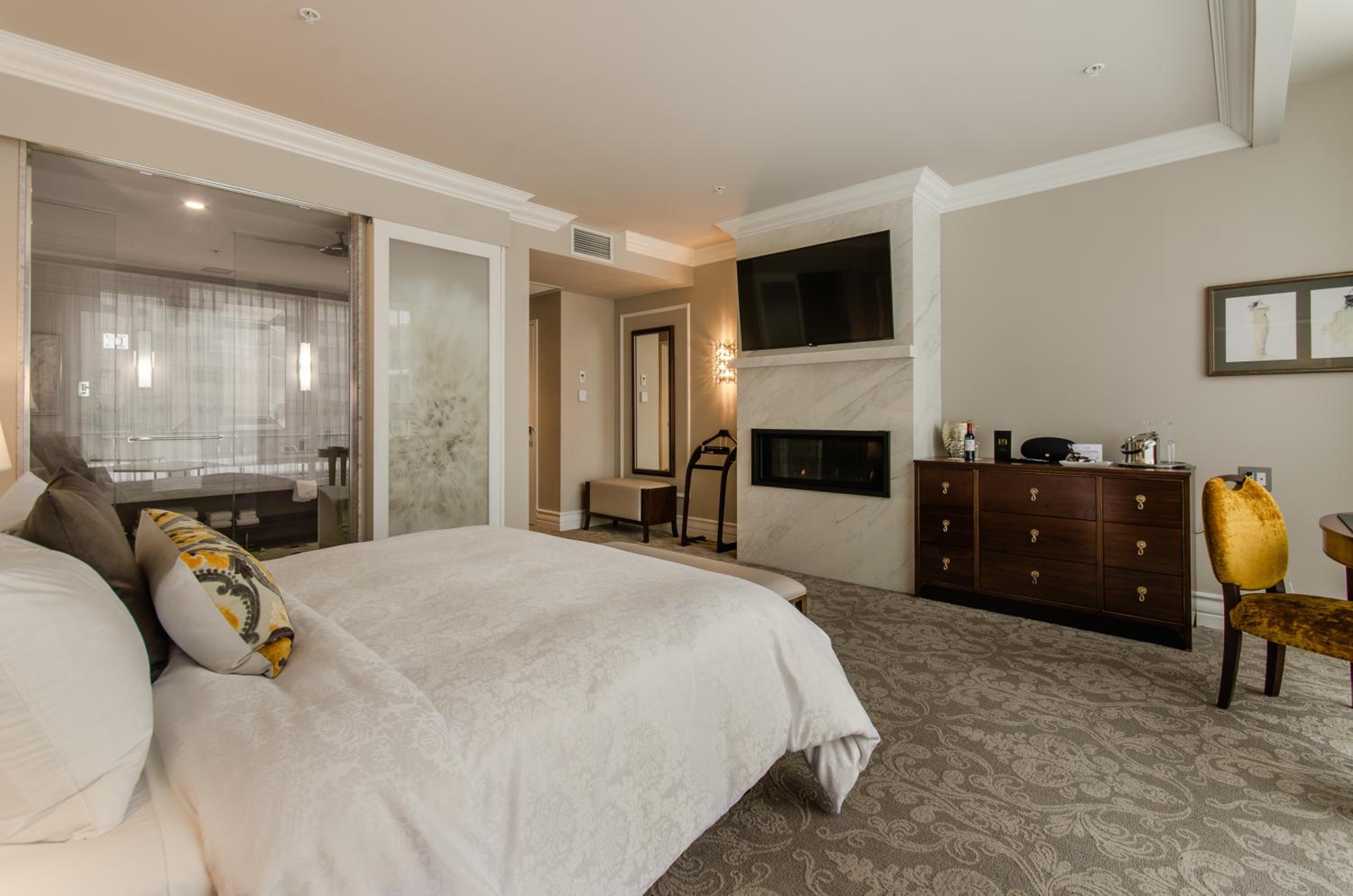 Deluxe Room 1 King Bed Terrasse