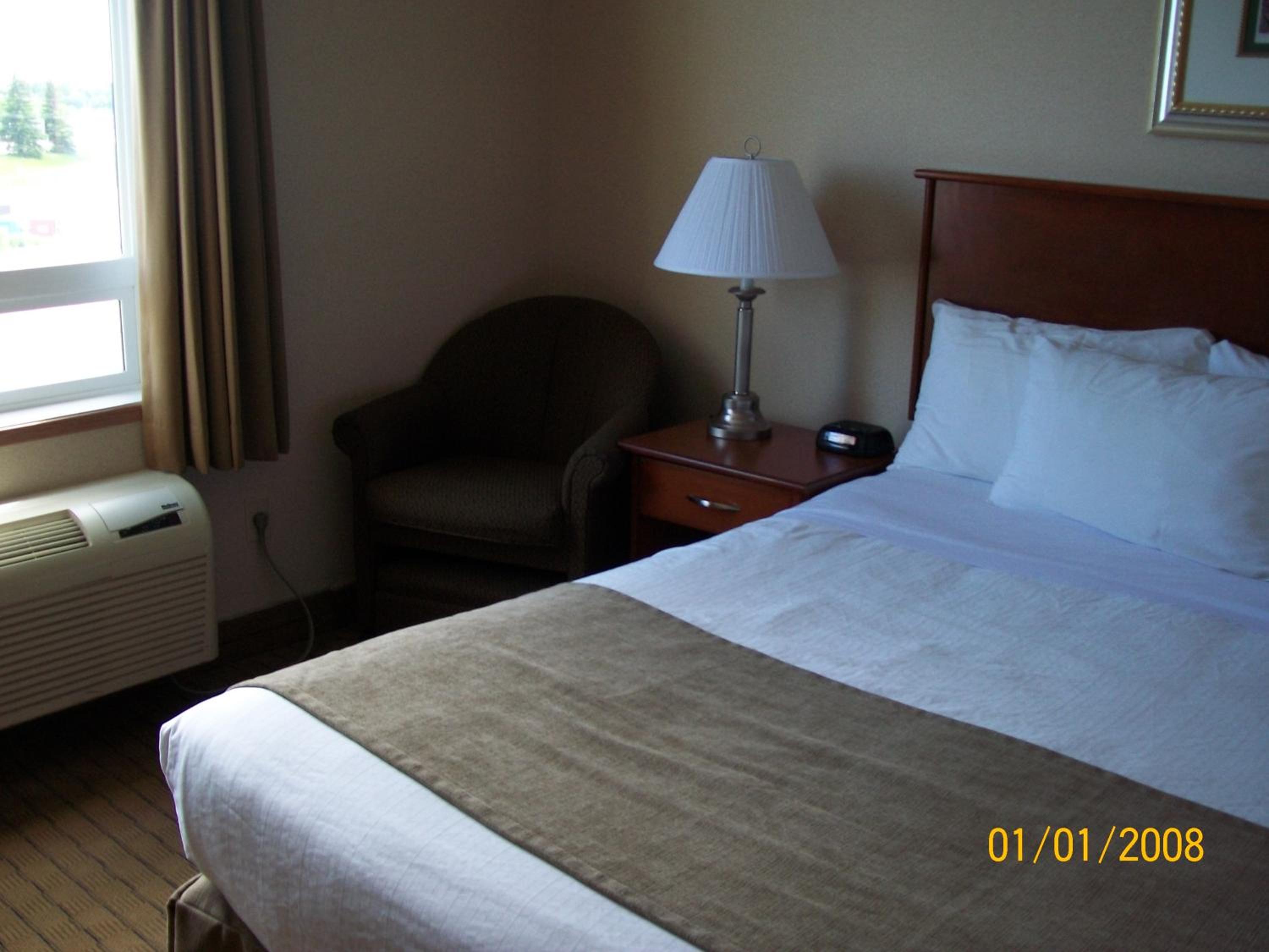 Standard Queen Room - Non-Smoking - Photo 2