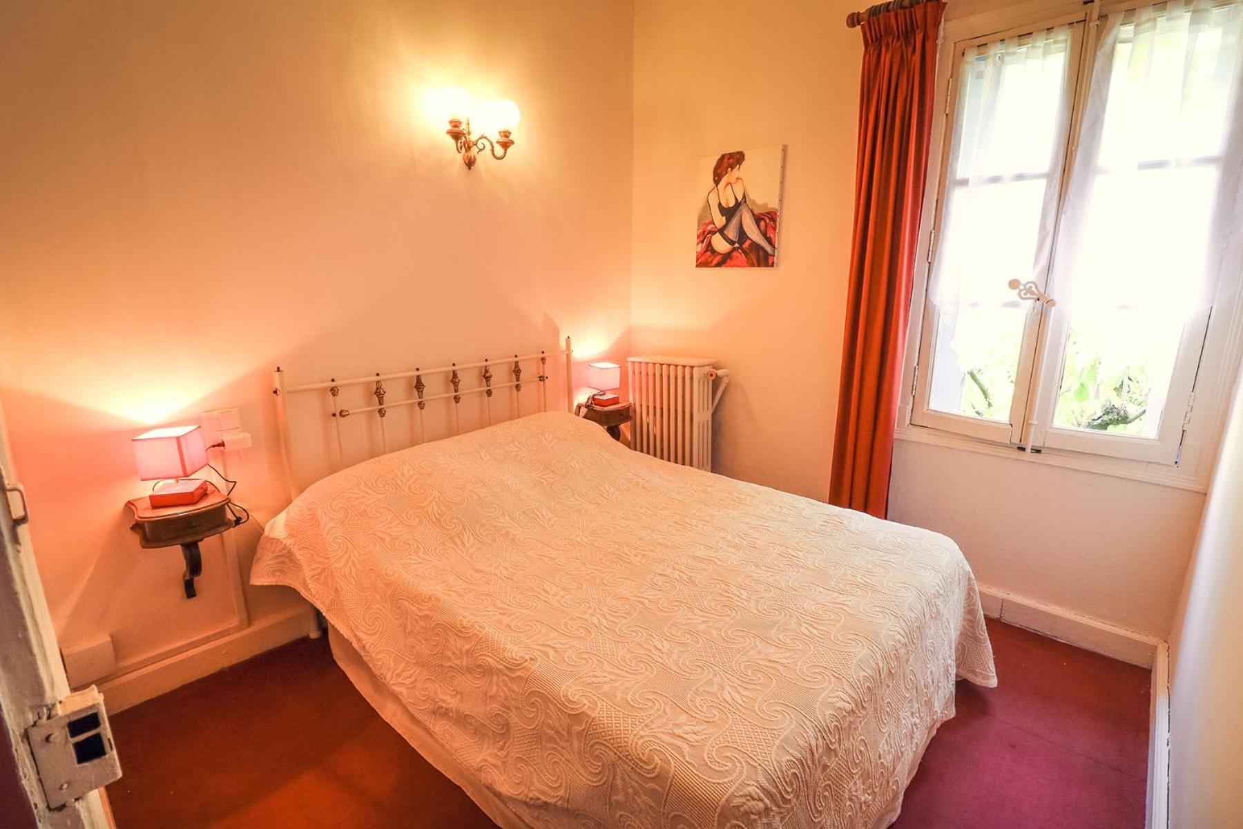 Apartment - Photo 2