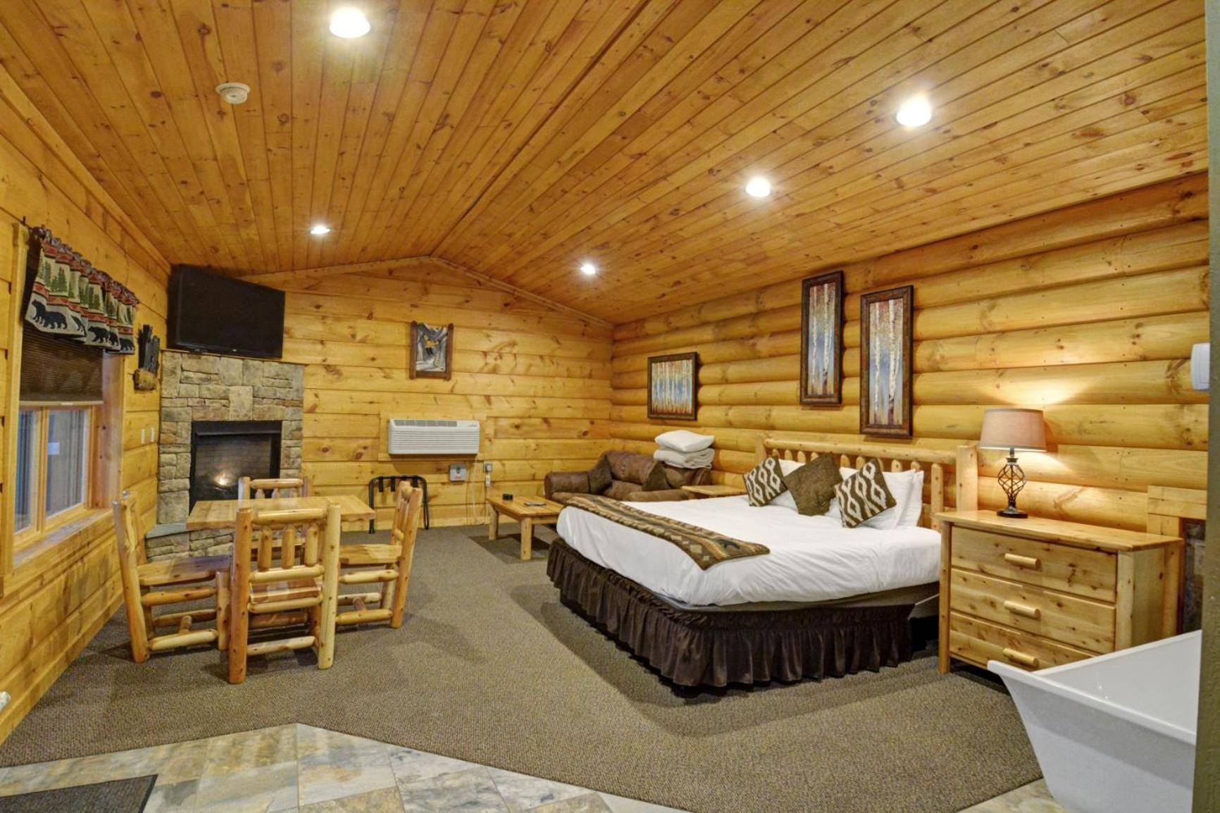 One-Bedroom Chalet