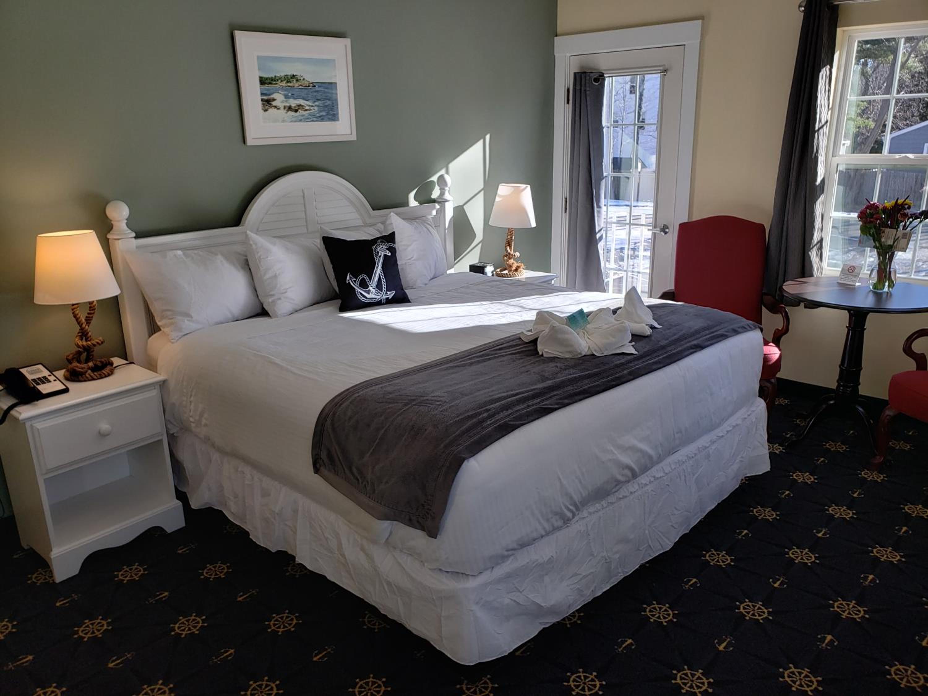 Deluxe King Room photo 3